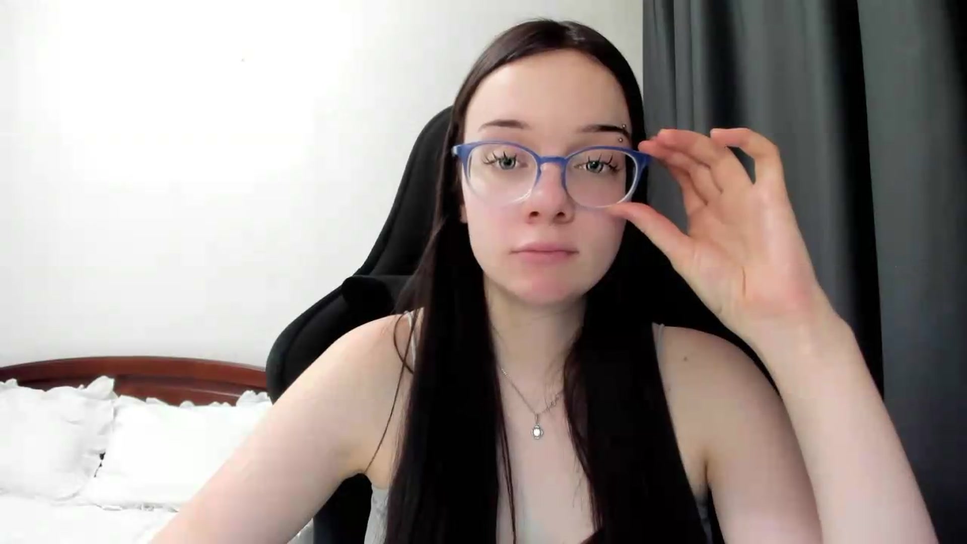 Gallery image thumbnail from Baby_Melania's myfreecams stream on, 06/28/2026, 23:36 image 18 of 20