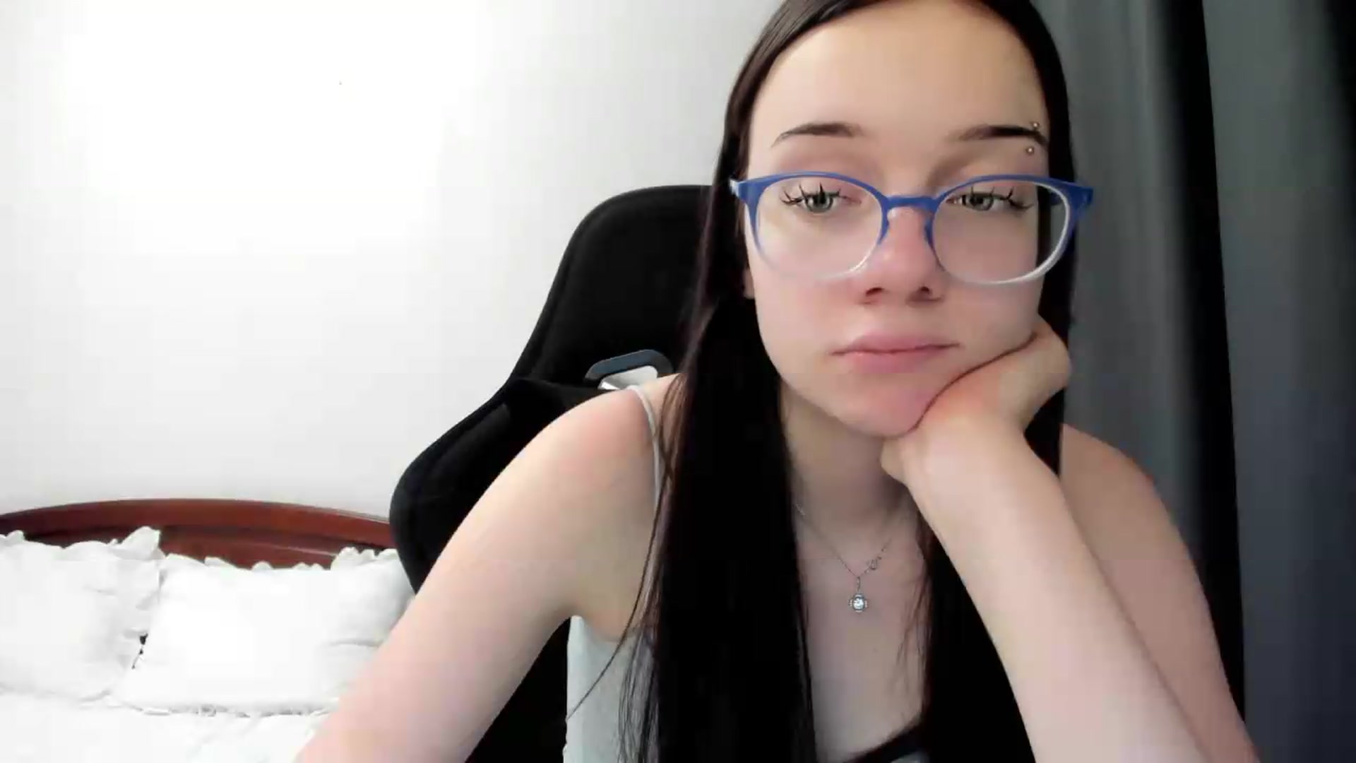 Gallery image thumbnail from Baby_Melania's myfreecams stream on, 06/28/2026, 23:36 image 16 of 20