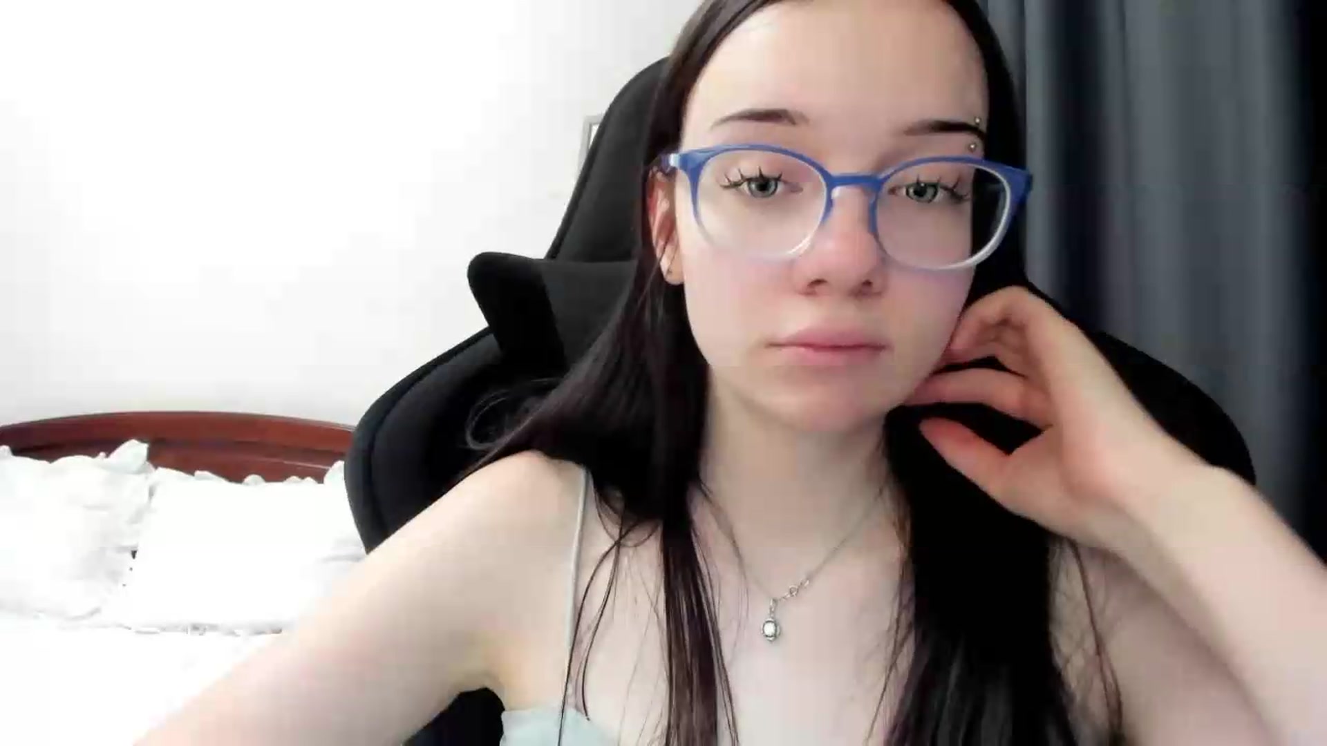 Gallery image thumbnail from Baby_Melania's myfreecams stream on, 06/29/2026, 03:37 image 19 of 20