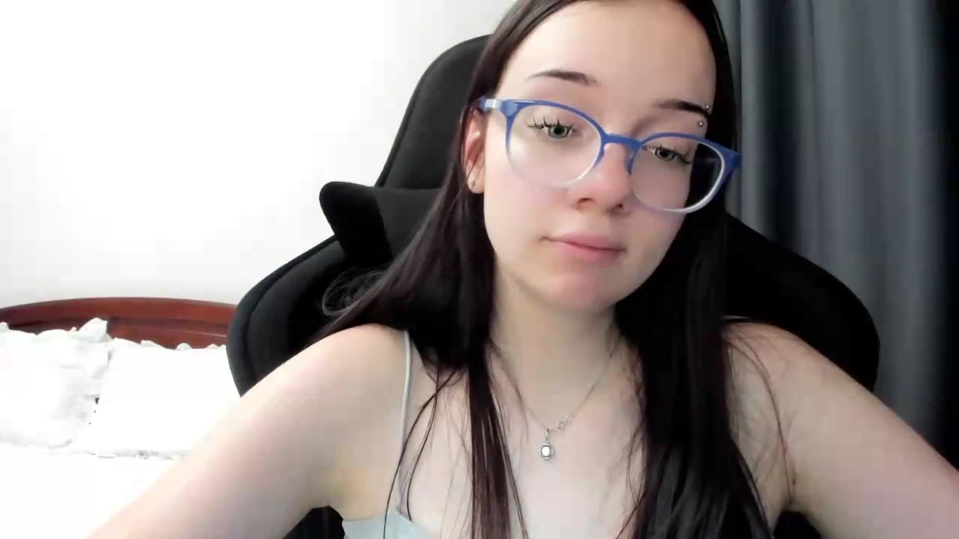 Gallery image thumbnail from Baby_Melania's myfreecams stream on, 06/29/2026, 03:37 image 18 of 20