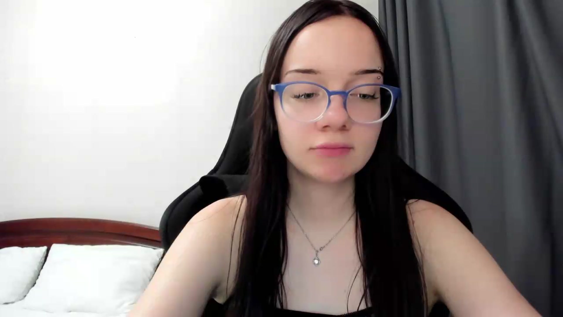 Gallery image thumbnail from Baby_Melania's myfreecams stream on, 06/29/2026, 15:29 image 18 of 20