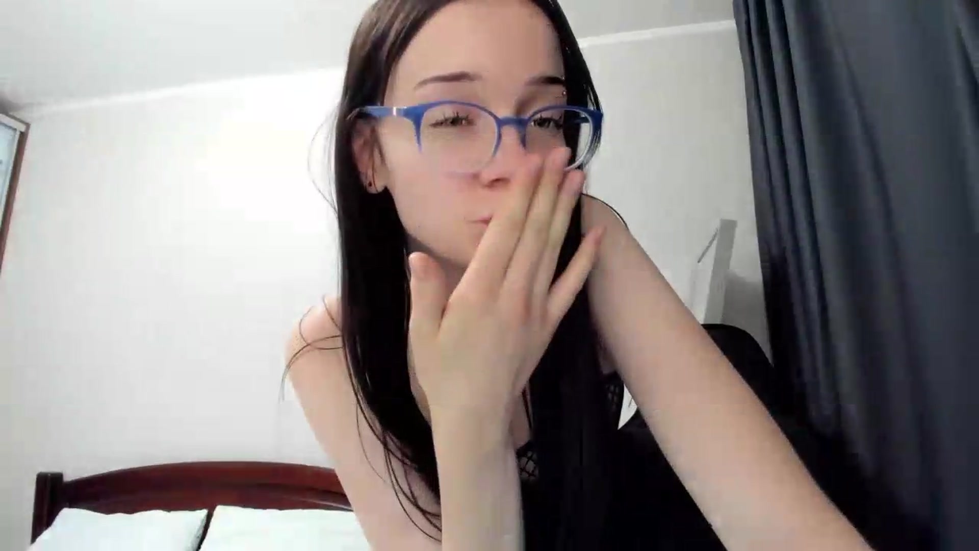Gallery image thumbnail from Baby_Melania's myfreecams stream on, 06/29/2026, 19:23 image 14 of 20