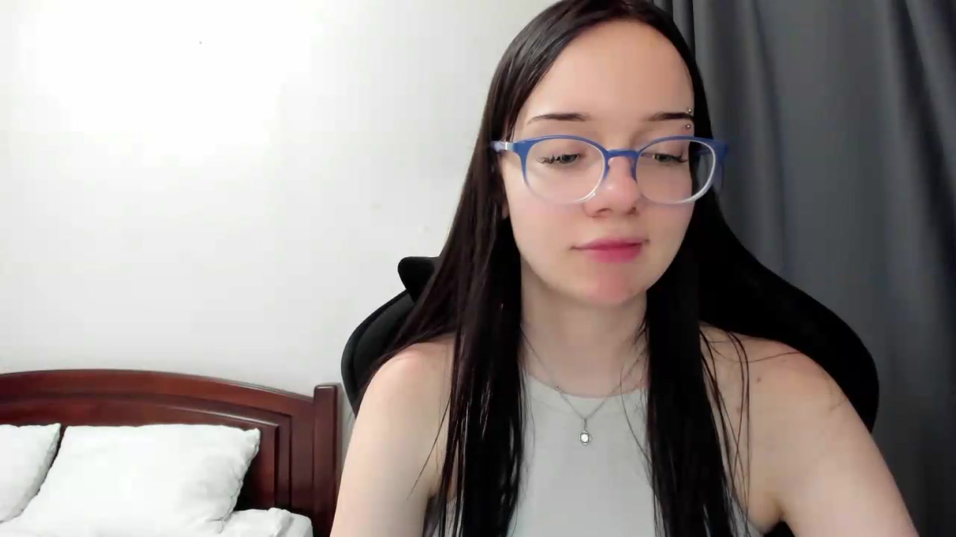 Gallery image thumbnail from Baby_Melania's myfreecams stream on, 06/29/2026, 21:17 image 5 of 20
