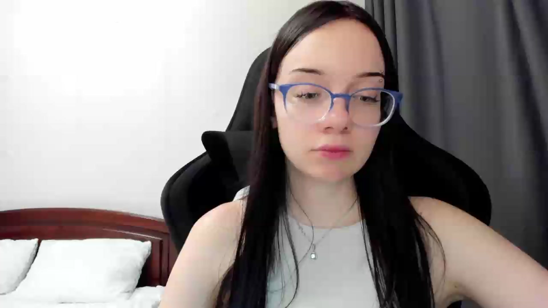 Gallery image thumbnail from Baby_Melania's myfreecams stream on, 06/29/2026, 22:26 image 5 of 20