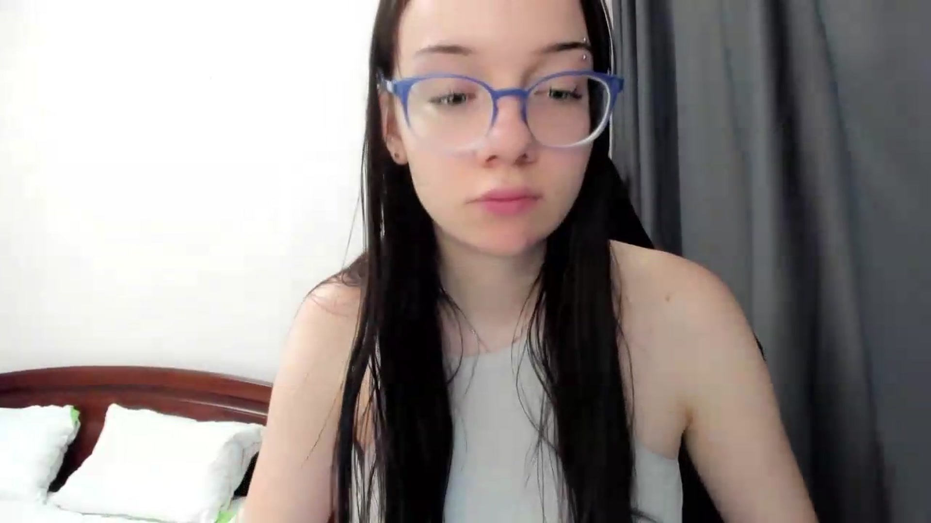 Gallery image thumbnail from Baby_Melania's myfreecams stream on, 07/01/2026, 24:01 image 14 of 20