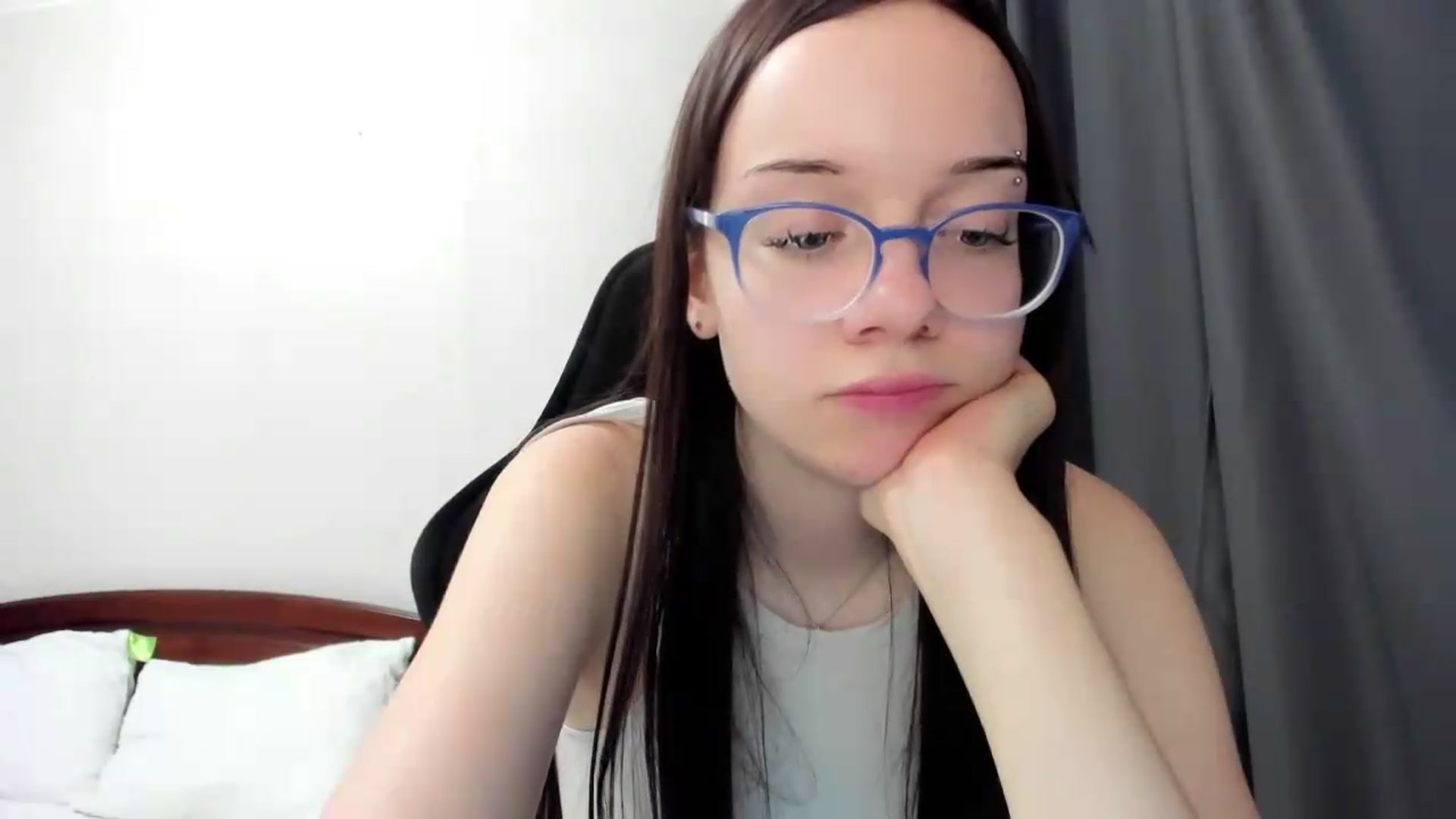 Gallery image thumbnail from Baby_Melania's myfreecams stream on, 07/01/2026, 19:11 image 8 of 20