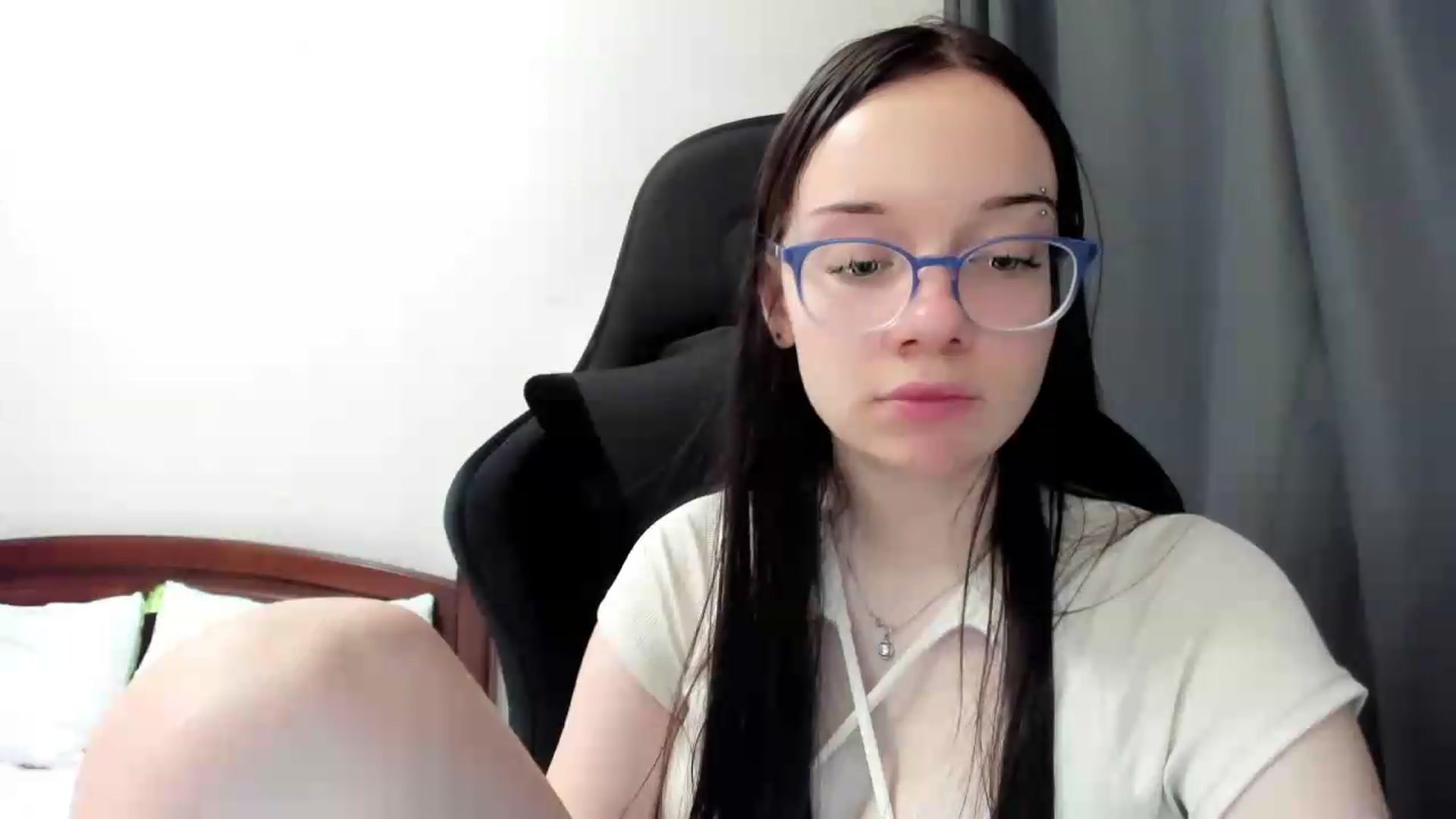 Gallery image thumbnail from Baby_Melania's myfreecams stream on, 07/02/2026, 22:13 image 8 of 20