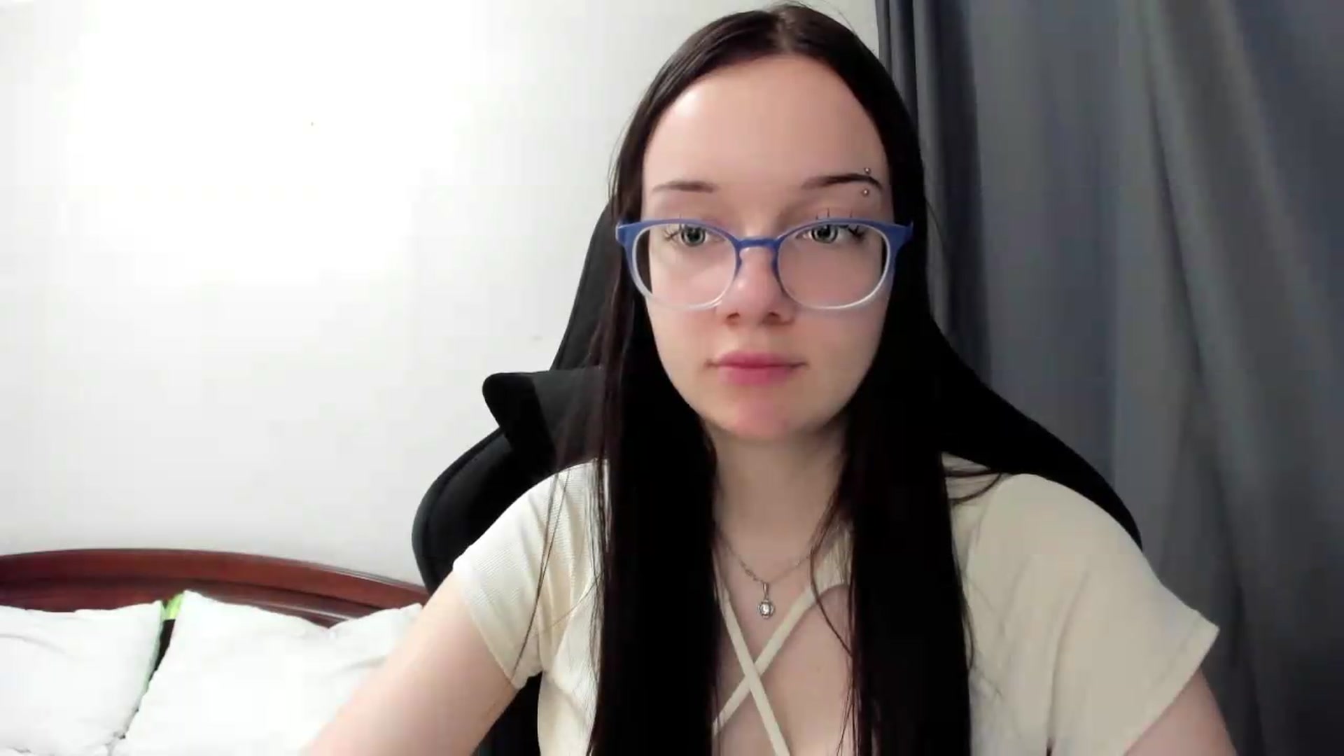 Gallery image thumbnail from Baby_Melania's myfreecams stream on, 07/02/2026, 22:13 image 11 of 20