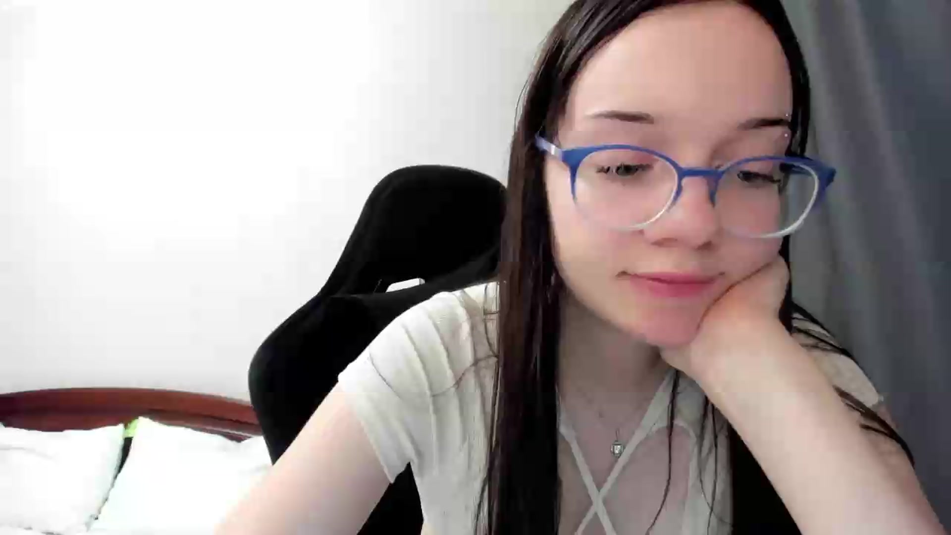 Gallery image thumbnail from Baby_Melania's myfreecams stream on, 07/02/2026, 22:13 image 14 of 20