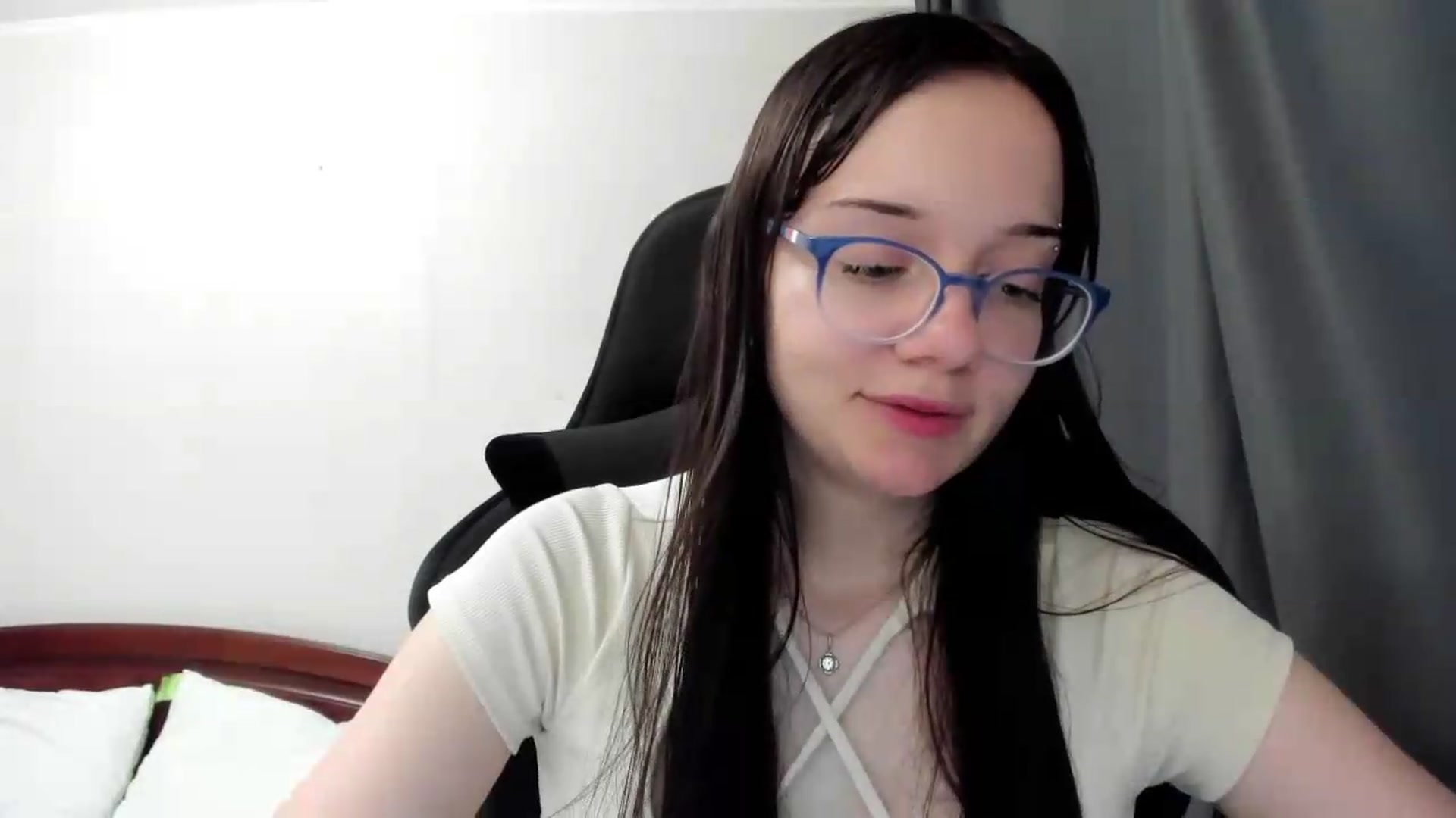 Gallery image thumbnail from Baby_Melania's myfreecams stream on, 07/03/2026, 24:36 image 9 of 20