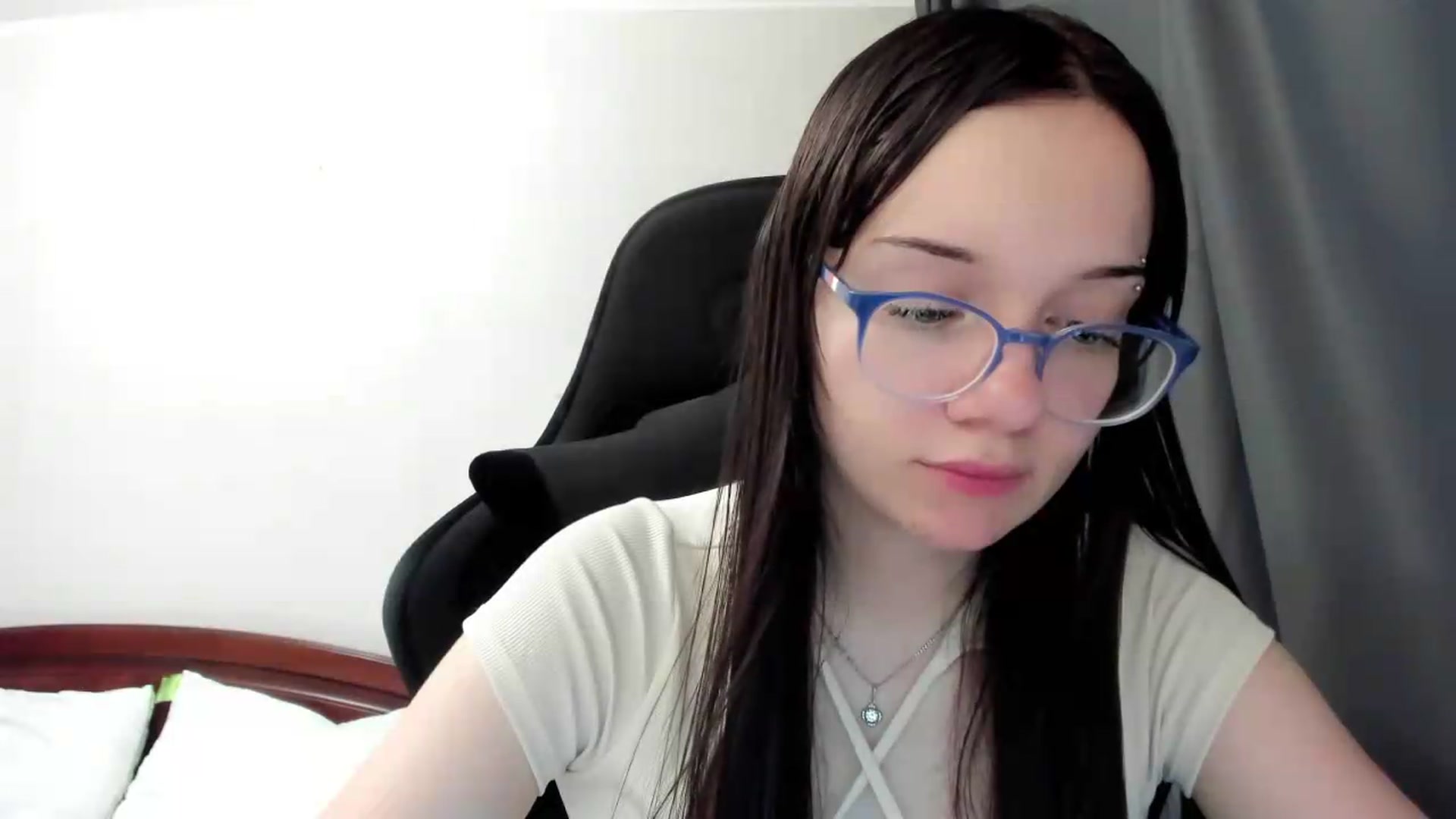 Gallery image thumbnail from Baby_Melania's myfreecams stream on, 07/03/2026, 24:36 image 20 of 20