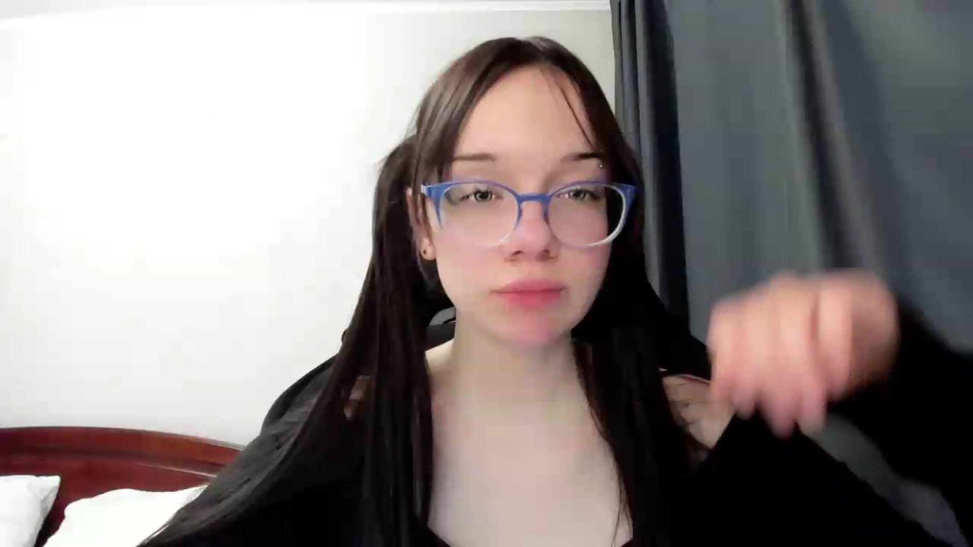 Gallery image thumbnail from Baby_Melania's myfreecams stream on, 07/07/2026, 21:35 image 4 of 20