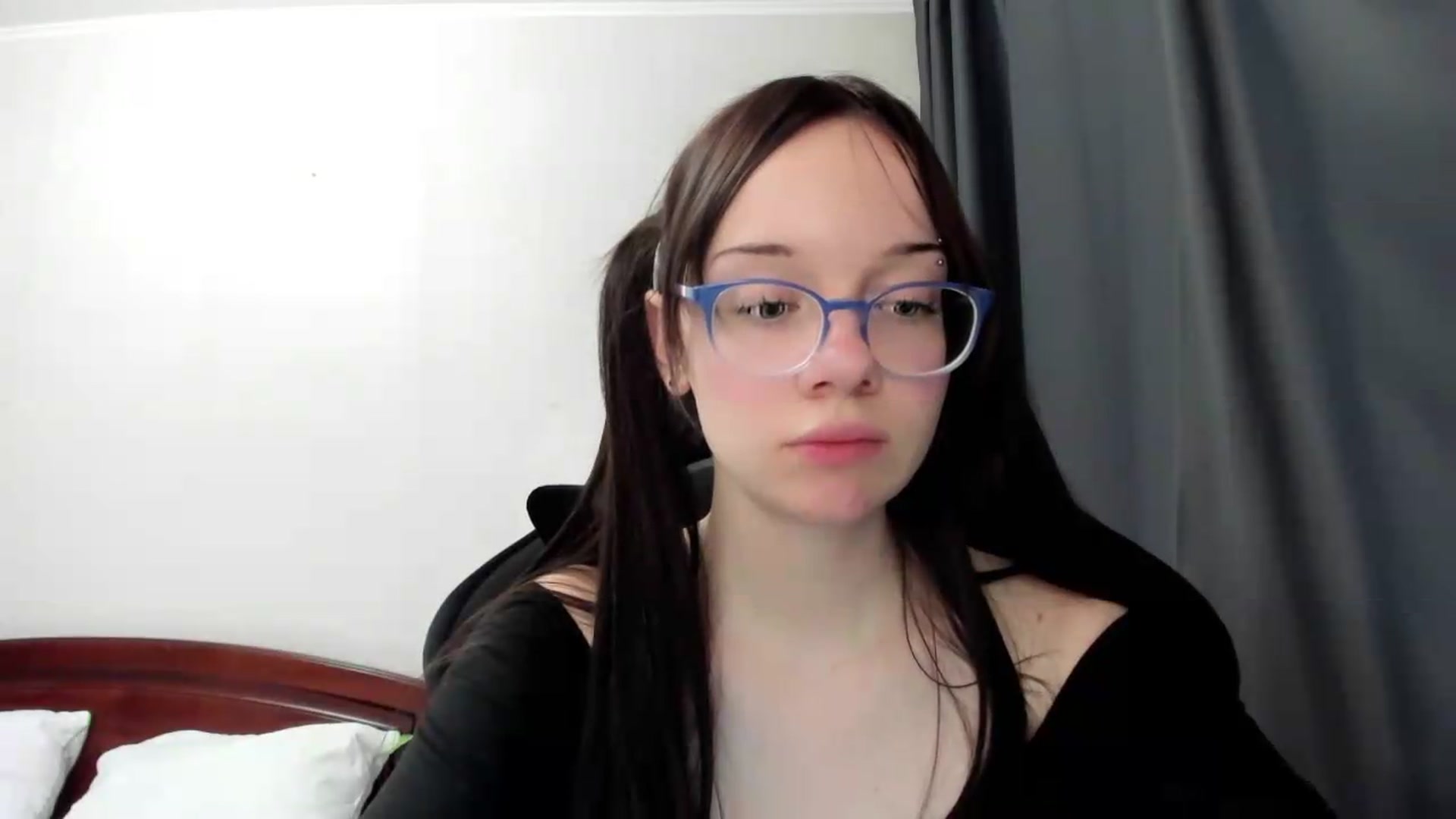 Gallery image thumbnail from Baby_Melania's myfreecams stream on, 07/07/2026, 21:35 image 7 of 20