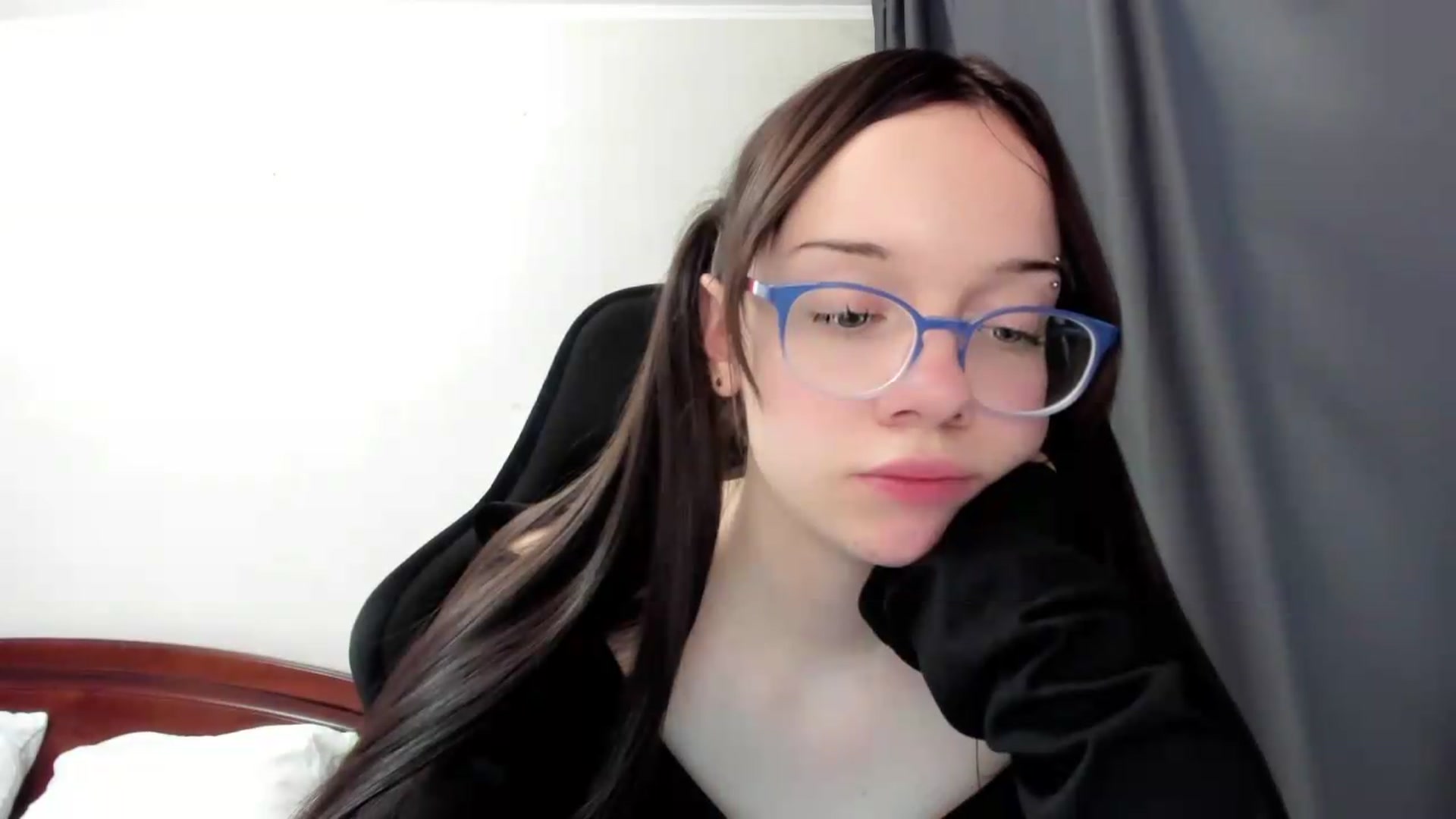 Gallery image thumbnail from Baby_Melania's myfreecams stream on, 07/07/2026, 22:59 image 10 of 20