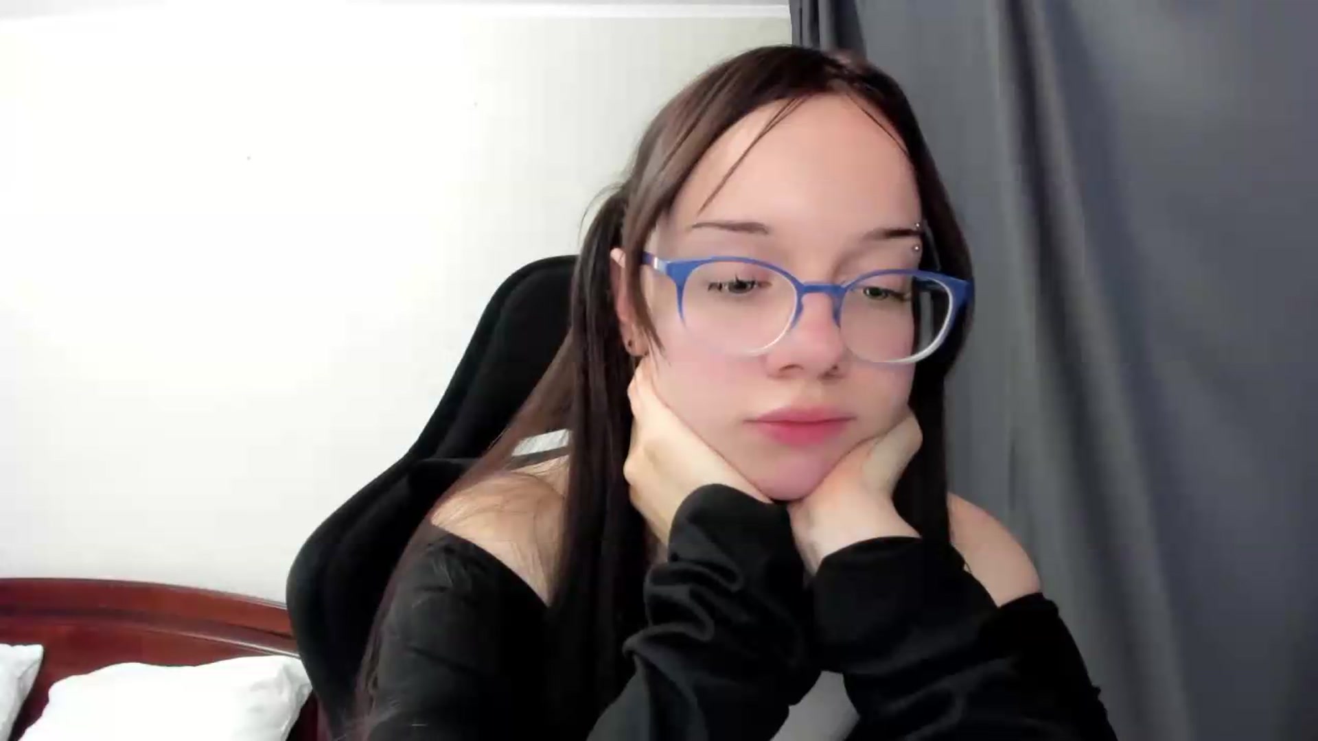 Gallery image thumbnail from Baby_Melania's myfreecams stream on, 07/07/2026, 22:59 image 2 of 20