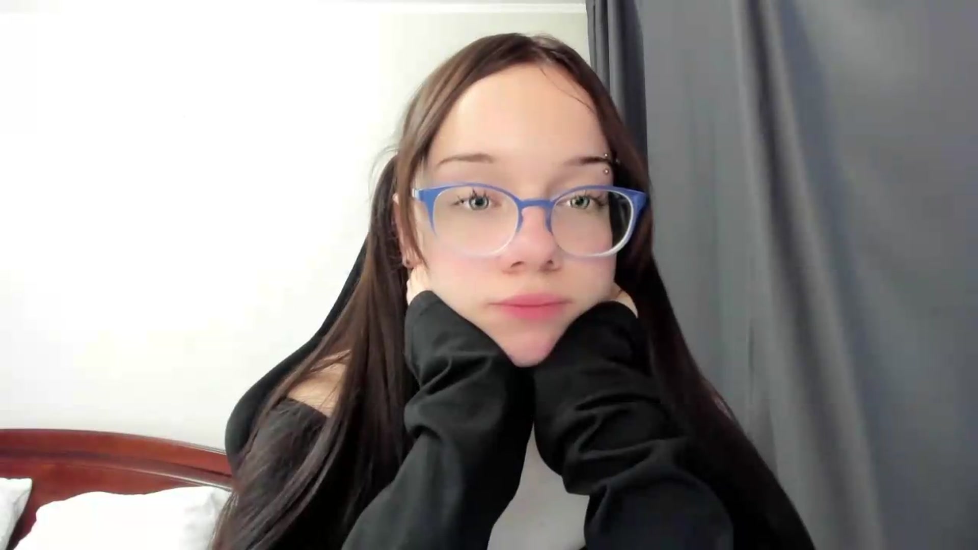 Gallery image thumbnail from Baby_Melania's myfreecams stream on, 07/07/2026, 22:59 image 11 of 20
