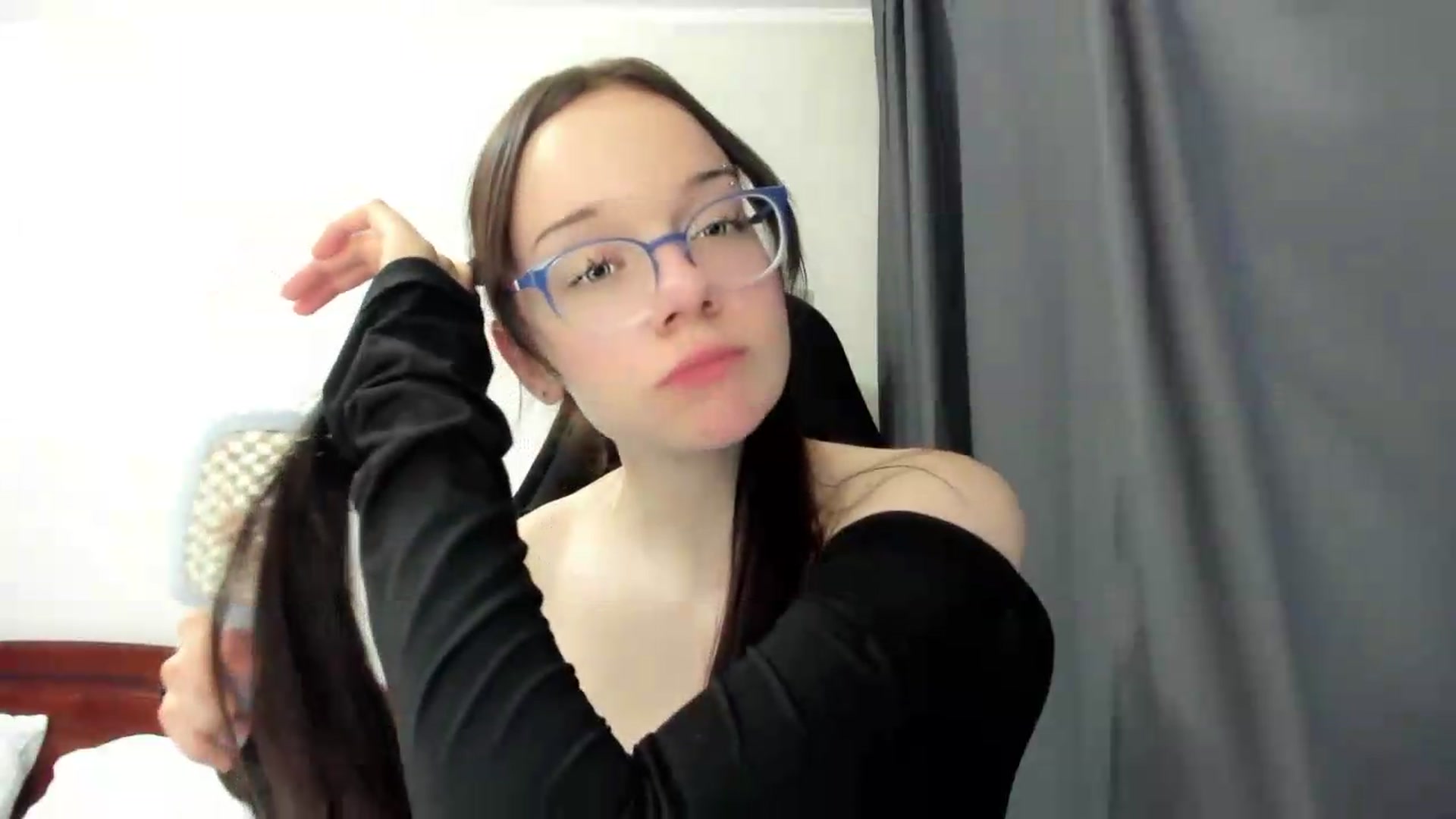 Gallery image thumbnail from Baby_Melania's myfreecams stream on, 07/07/2026, 22:59 image 6 of 20