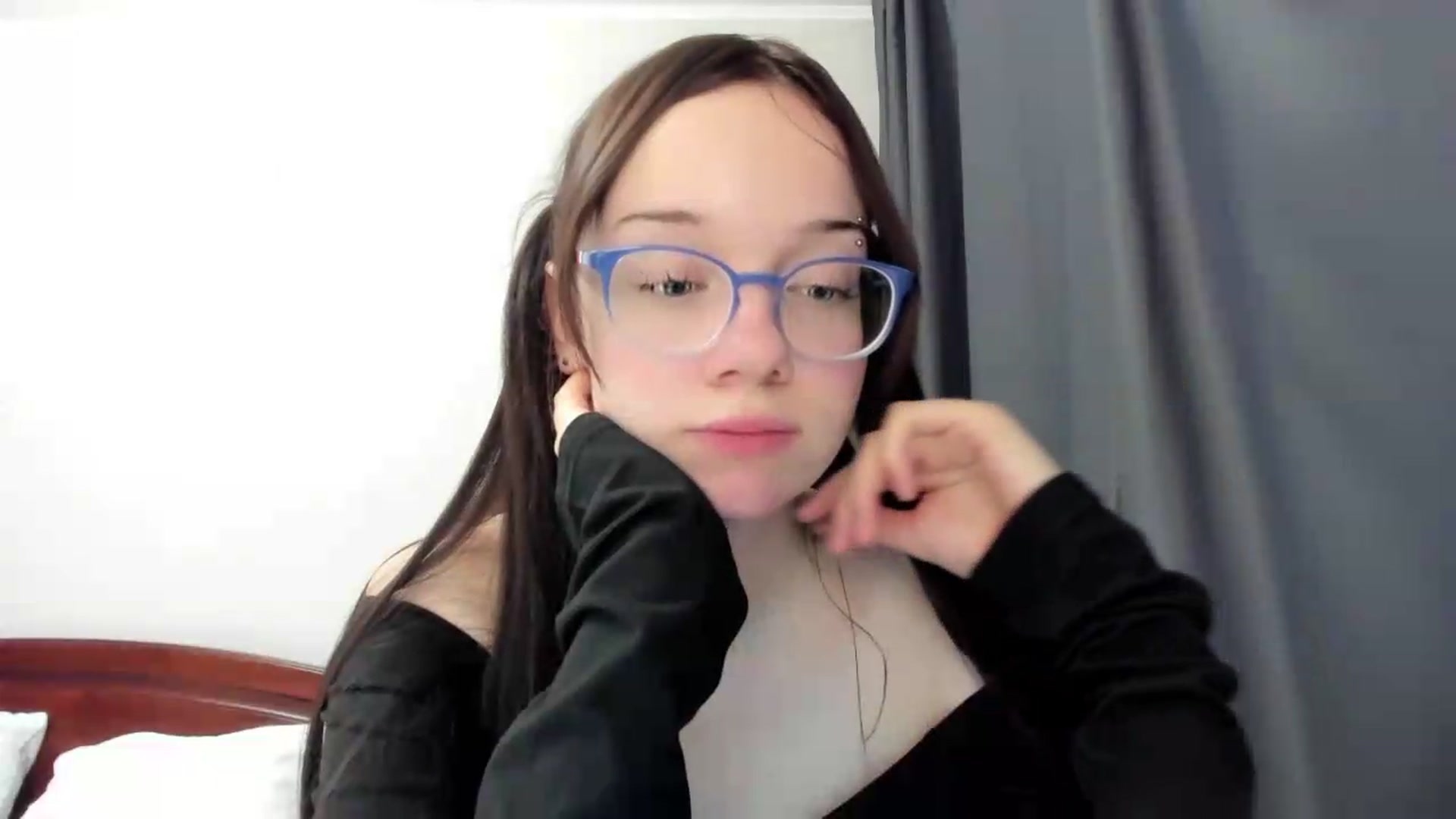 Gallery image thumbnail from Baby_Melania's myfreecams stream on, 07/07/2026, 22:59 image 15 of 20