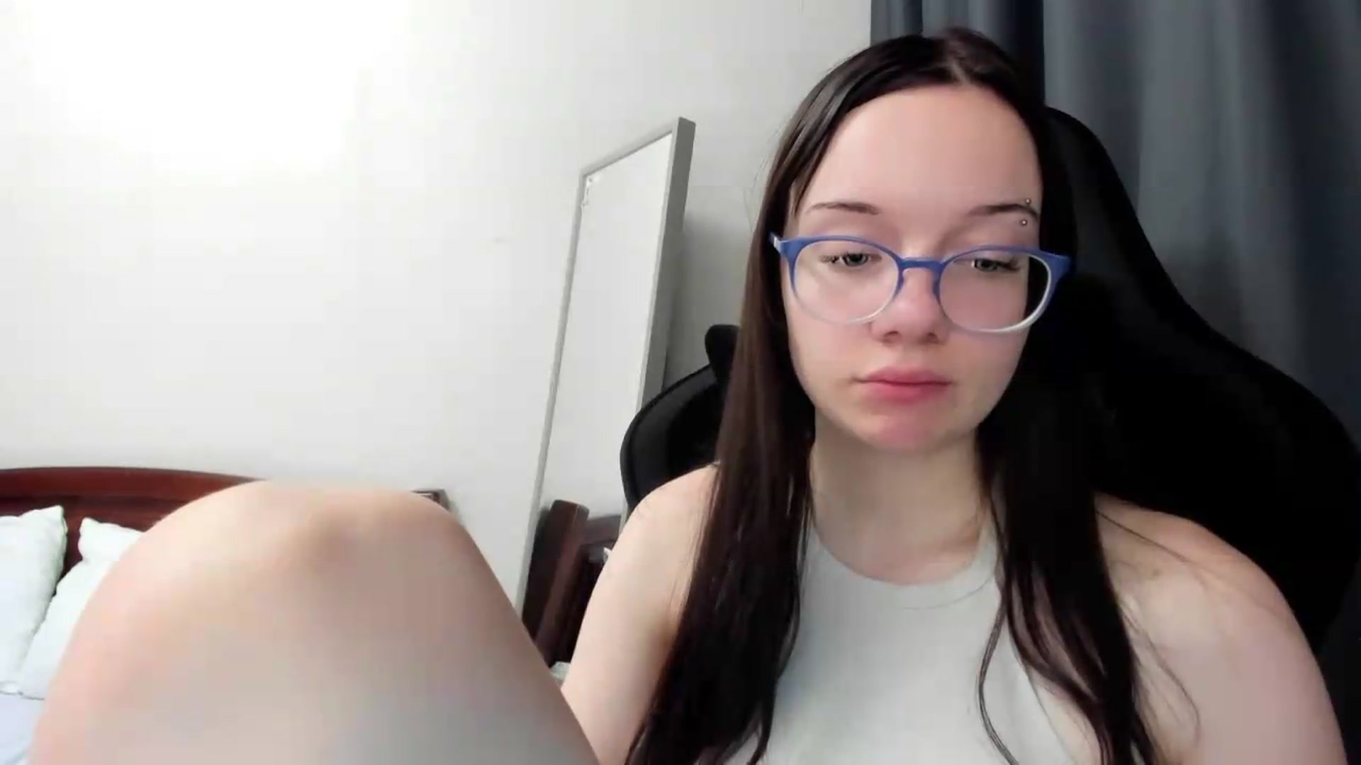 Gallery image thumbnail from Baby_Melania's myfreecams stream on, 07/09/2026, 24:15 image 8 of 20