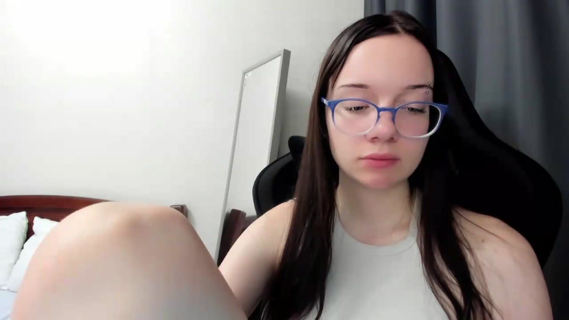 Gallery image thumbnail from Baby_Melania's myfreecams stream on, 07/09/2026, 24:15 image 5 of 20