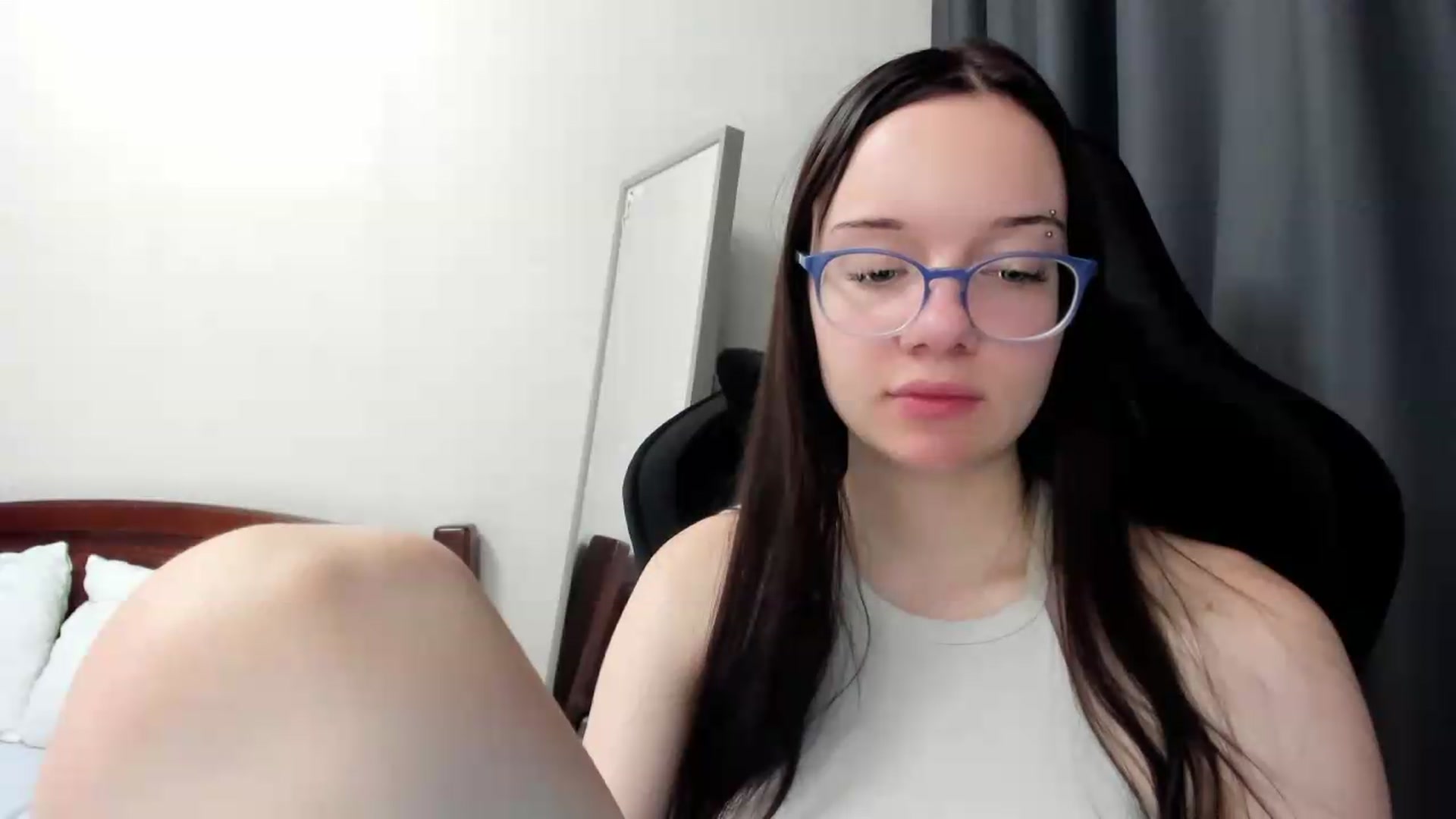 Gallery image thumbnail from Baby_Melania's myfreecams stream on, 07/09/2026, 24:15 image 3 of 20