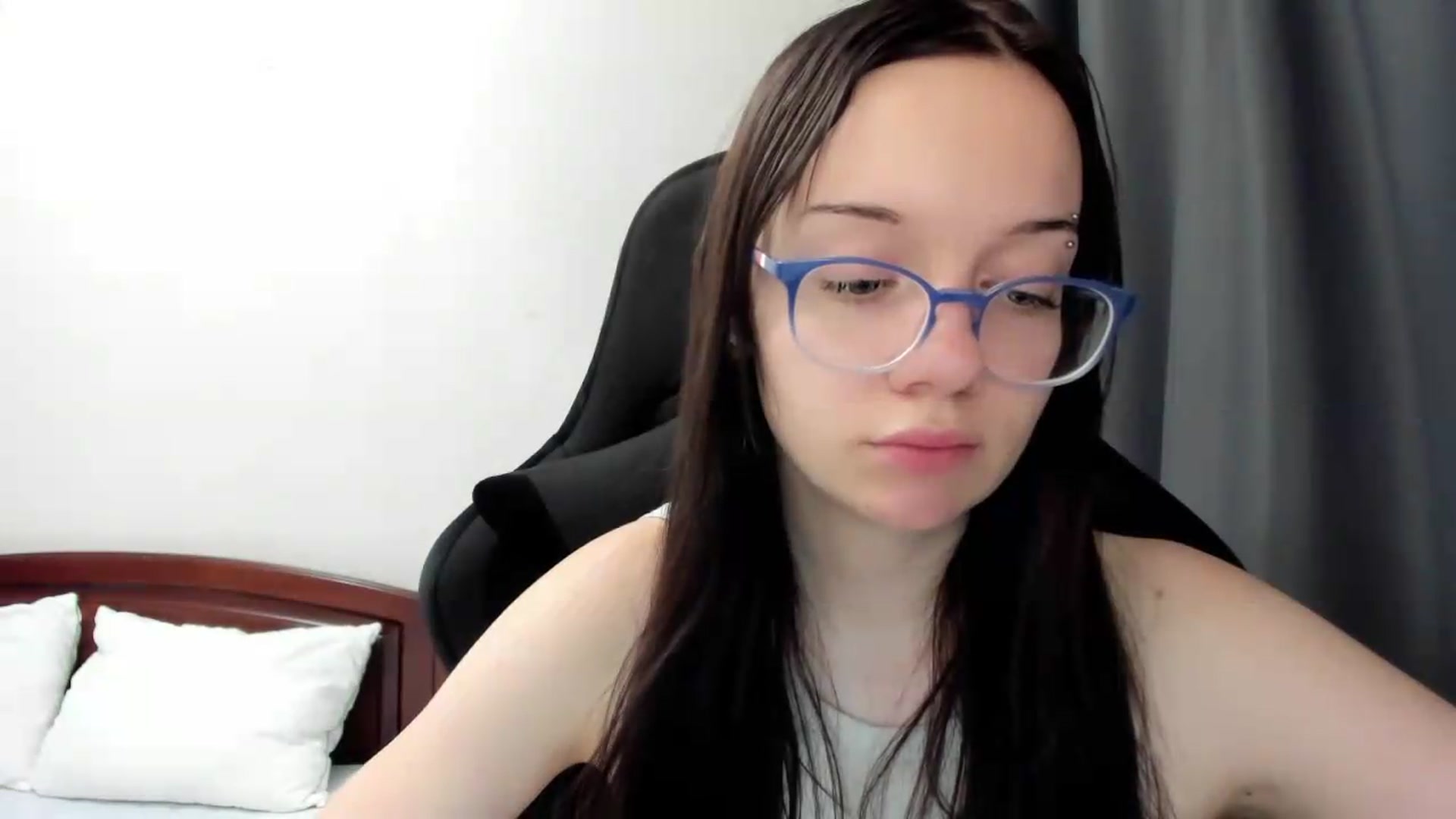 Gallery image thumbnail from Baby_Melania's myfreecams stream on, 07/09/2026, 01:43 image 9 of 20