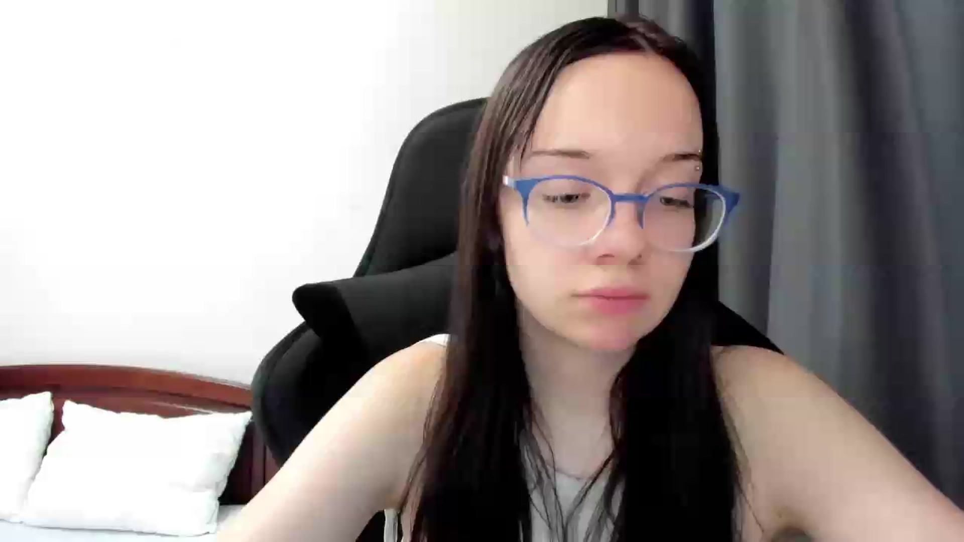Gallery image thumbnail from Baby_Melania's myfreecams stream on, 07/09/2026, 01:43 image 17 of 20