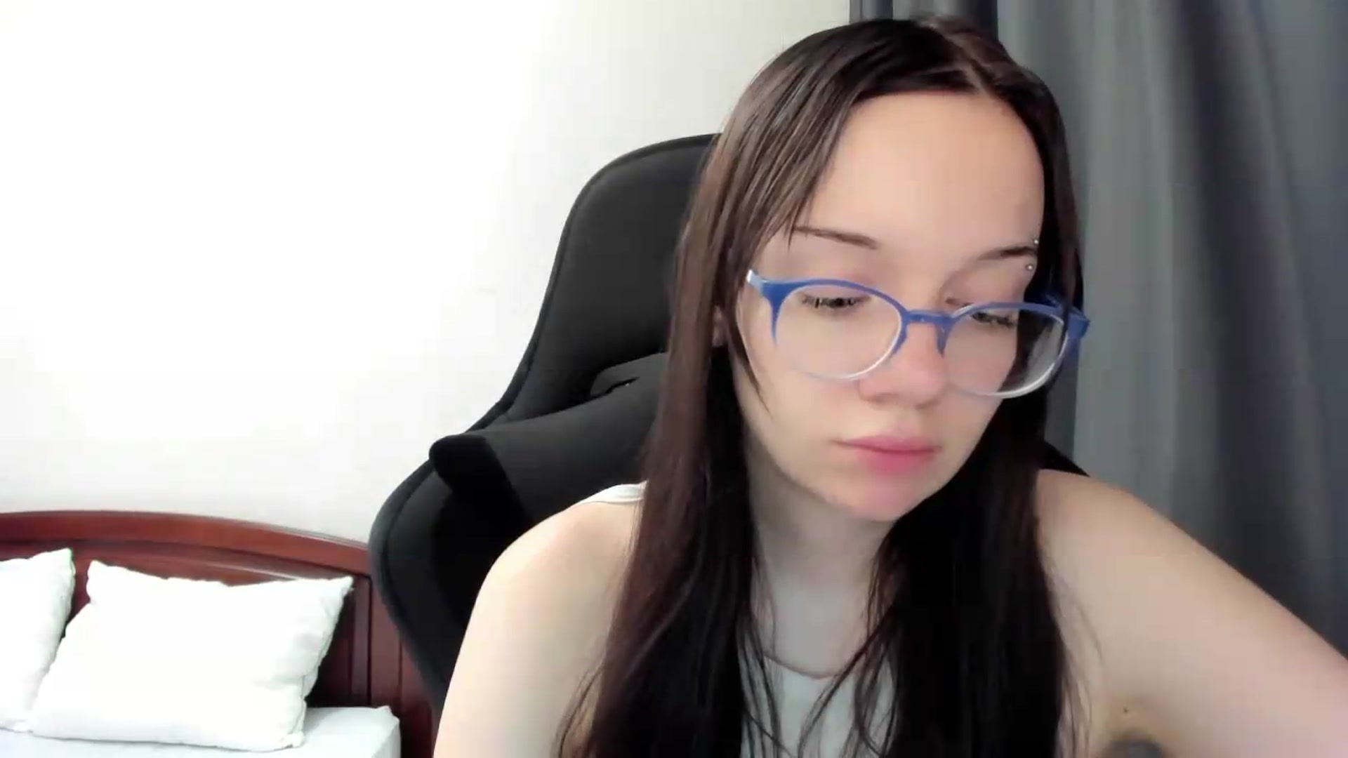 Gallery image thumbnail from Baby_Melania's myfreecams stream on, 07/09/2026, 01:43 image 3 of 20