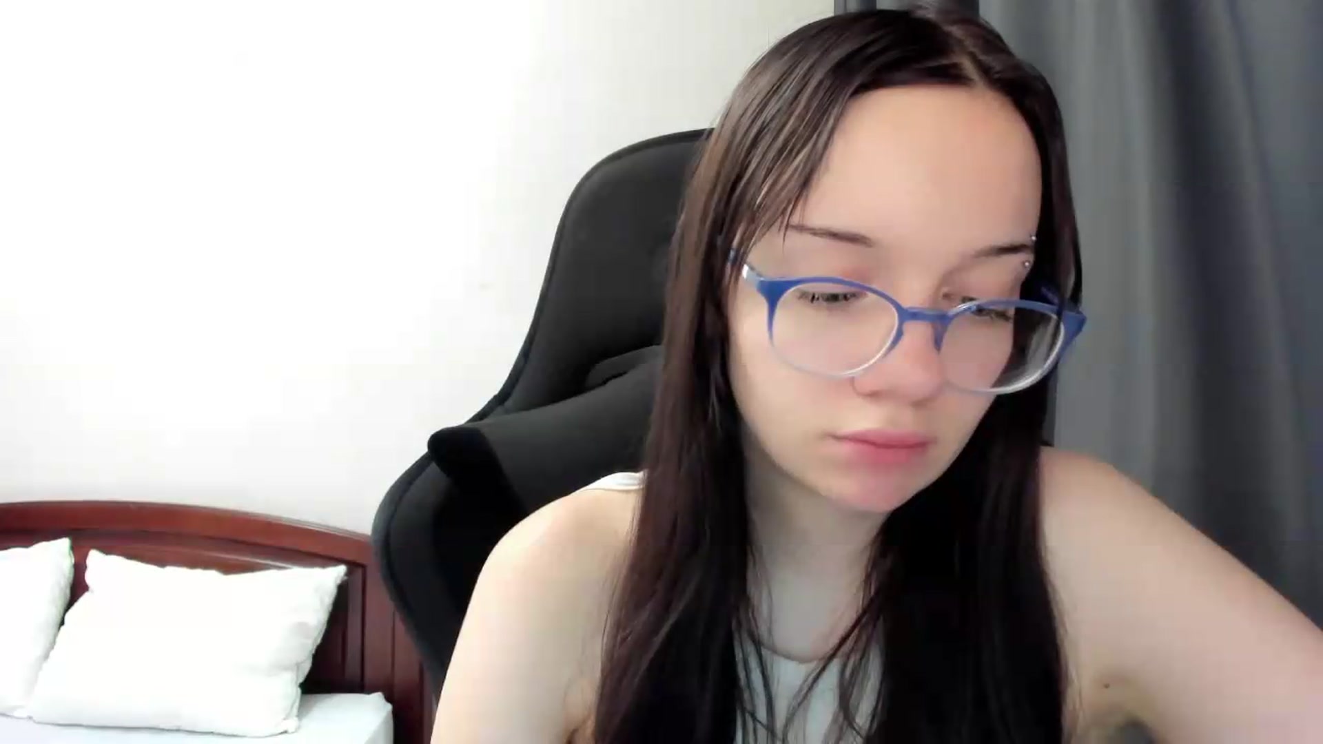 Gallery image thumbnail from Baby_Melania's myfreecams stream on, 07/09/2026, 01:43 image 4 of 20