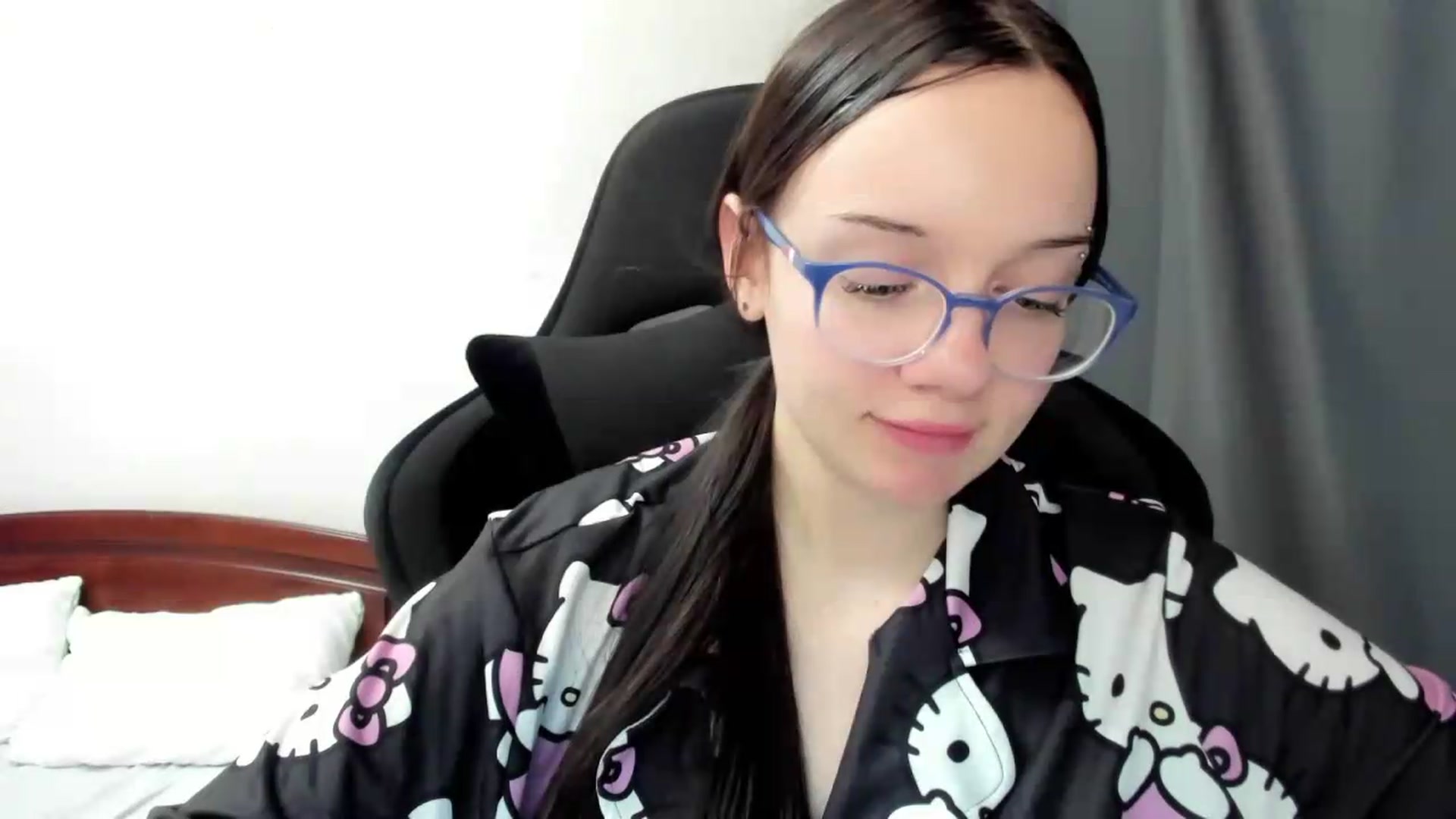 Gallery image thumbnail from Baby_Melania's myfreecams stream on, 07/09/2026, 19:14 image 5 of 20