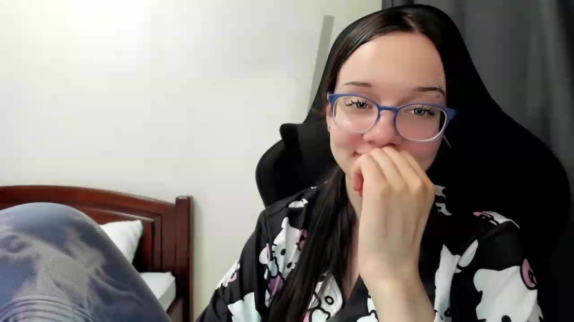 Gallery image thumbnail from Baby_Melania's myfreecams stream on, 07/09/2026, 20:26 image 17 of 20