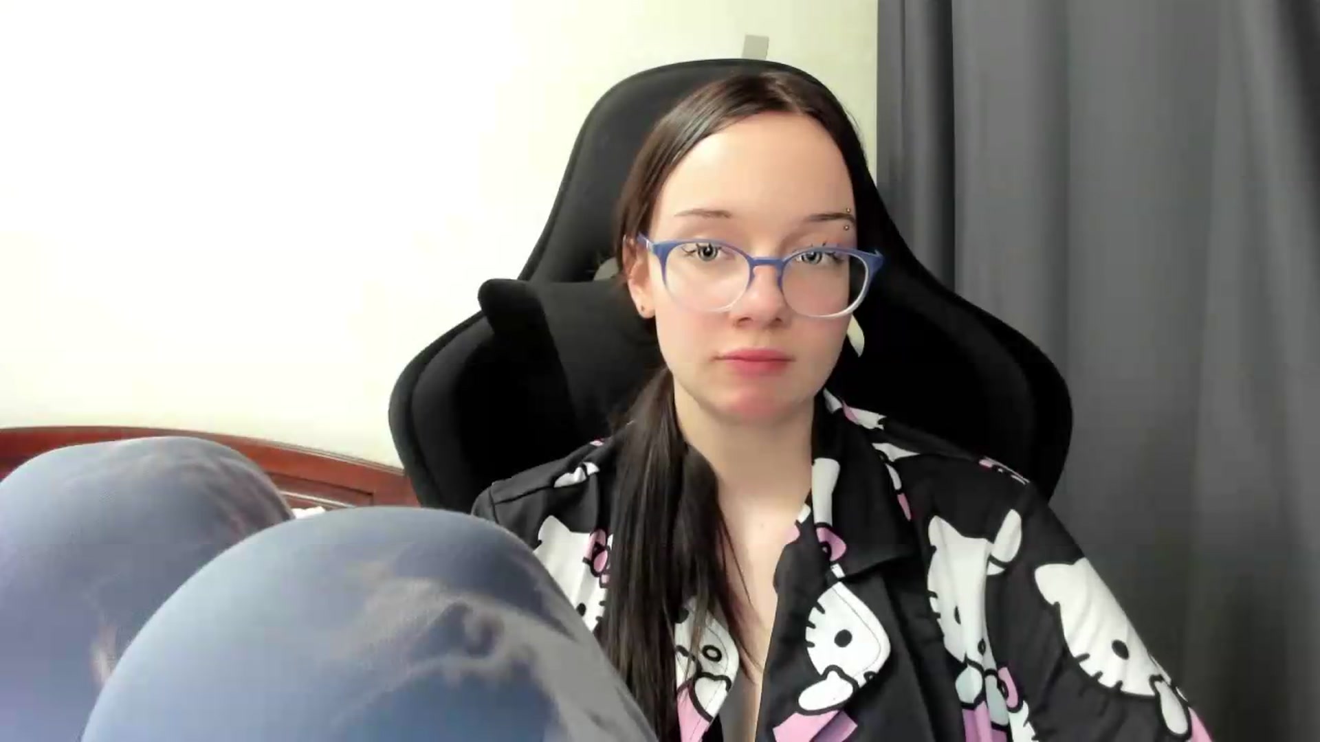 Gallery image thumbnail from Baby_Melania's myfreecams stream on, 07/09/2026, 20:26 image 18 of 20