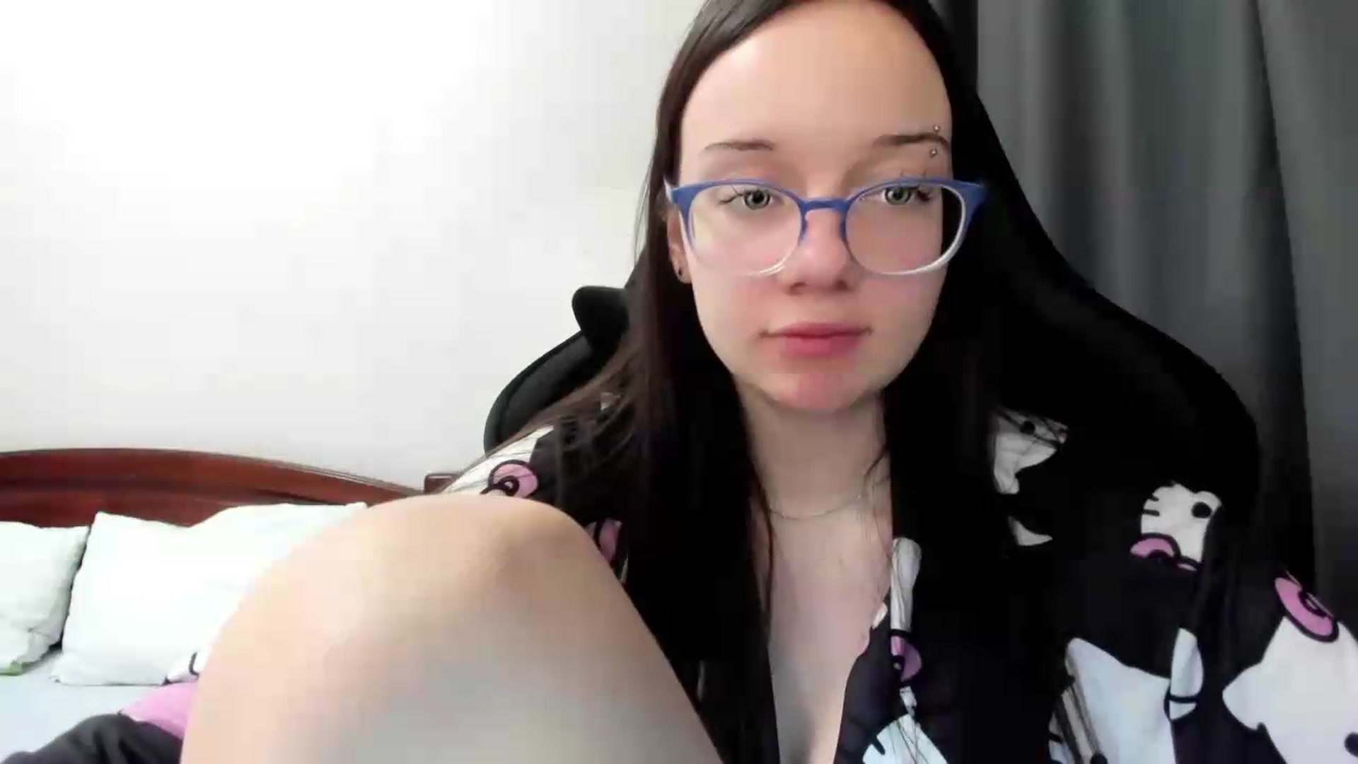 Gallery image thumbnail from Baby_Melania's myfreecams stream on, 07/11/2026, 23:06 image 19 of 20