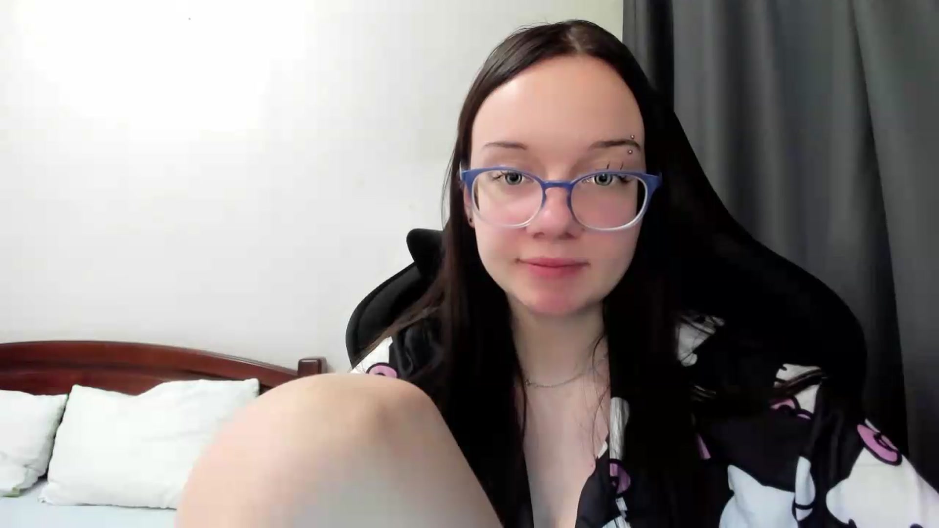 Gallery image thumbnail from Baby_Melania's myfreecams stream on, 07/11/2026, 23:06 image 14 of 20