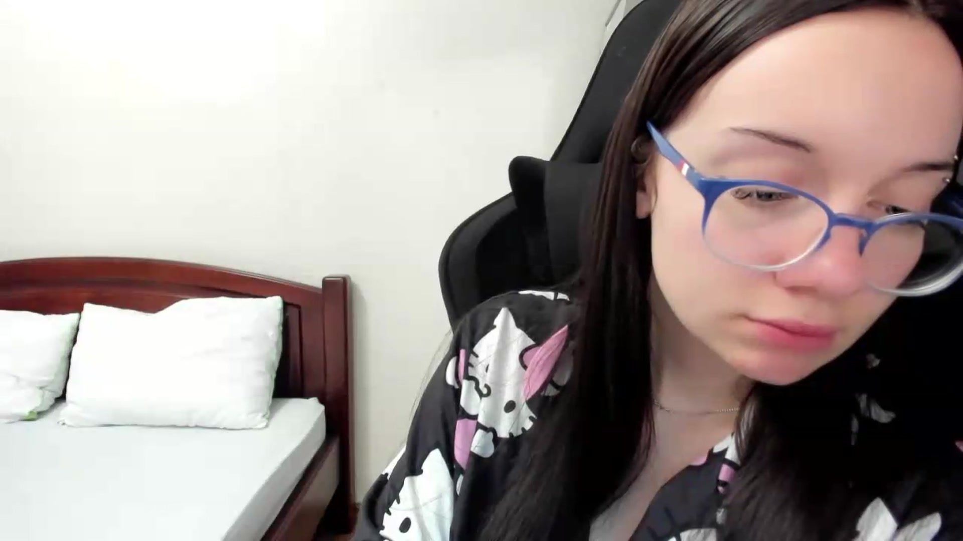 Gallery image thumbnail from Baby_Melania's myfreecams stream on, 07/12/2026, 01:51 image 19 of 20
