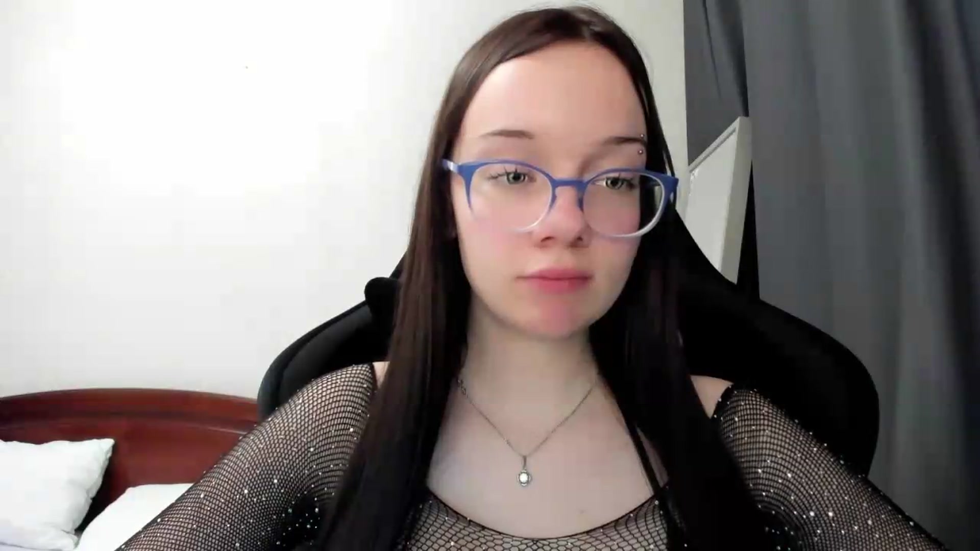 Gallery image thumbnail from Baby_Melania's myfreecams stream on, 07/12/2026, 19:14 image 14 of 20