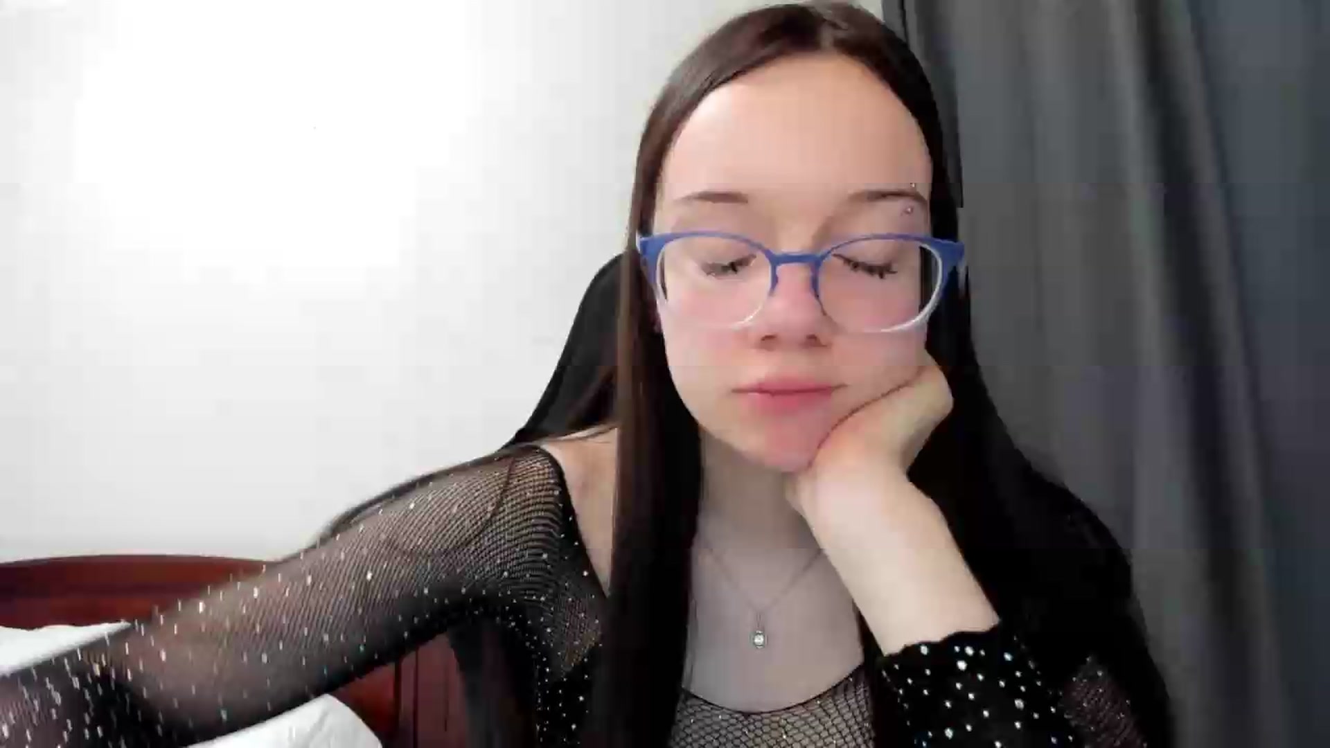 Gallery image thumbnail from Baby_Melania's myfreecams stream on, 07/12/2026, 19:14 image 1 of 20
