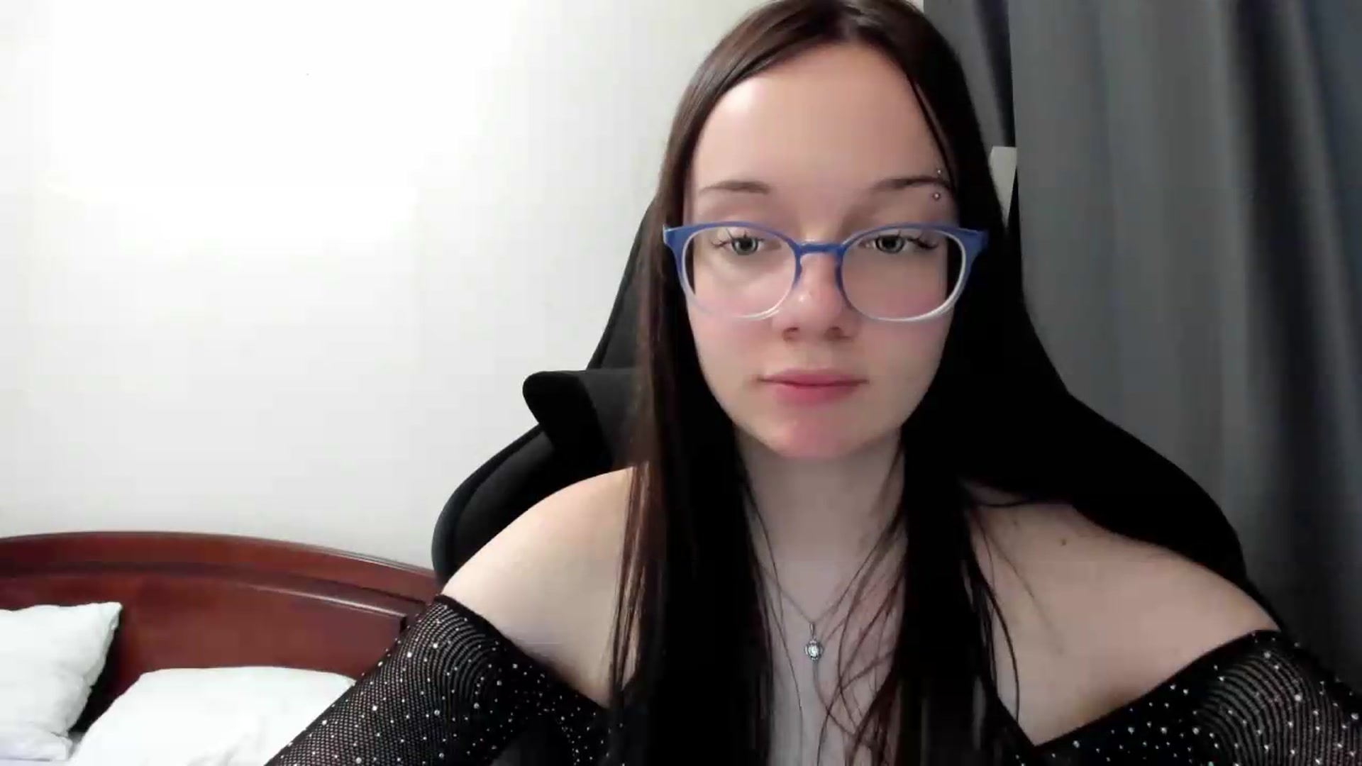 Gallery image thumbnail from Baby_Melania's myfreecams stream on, 07/12/2026, 23:02 image 7 of 20