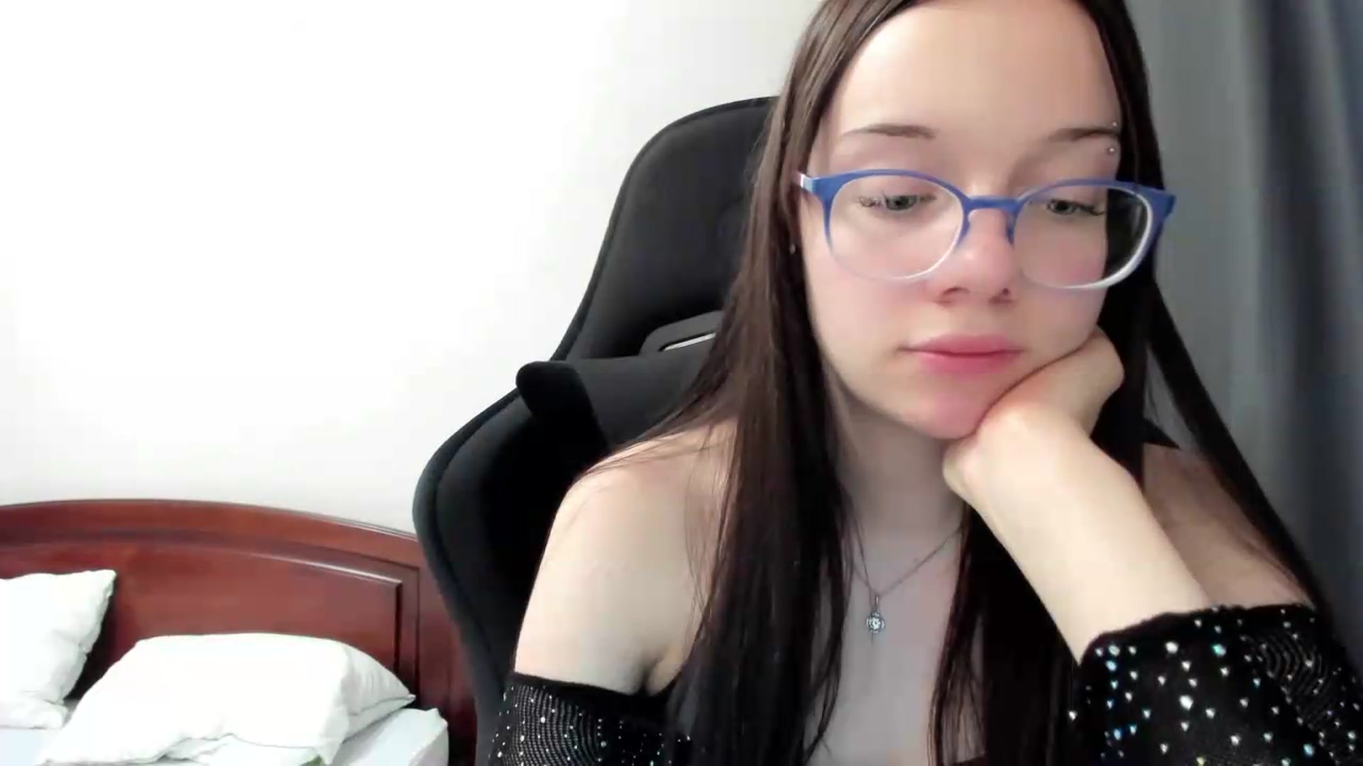 Gallery image thumbnail from Baby_Melania's myfreecams stream on, 07/12/2026, 23:02 image 19 of 20