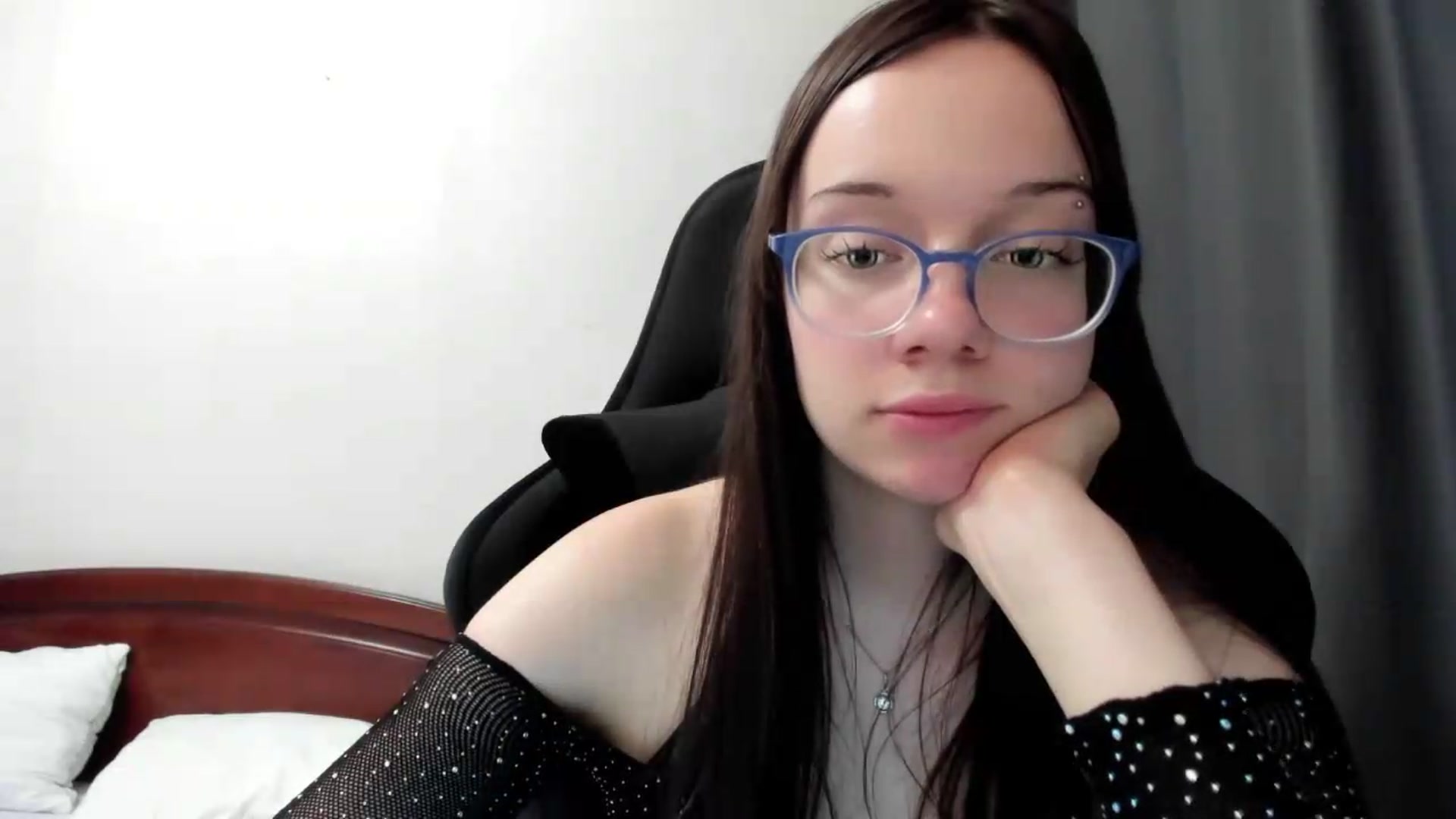 Gallery image thumbnail from Baby_Melania's myfreecams stream on, 07/12/2026, 23:02 image 2 of 20