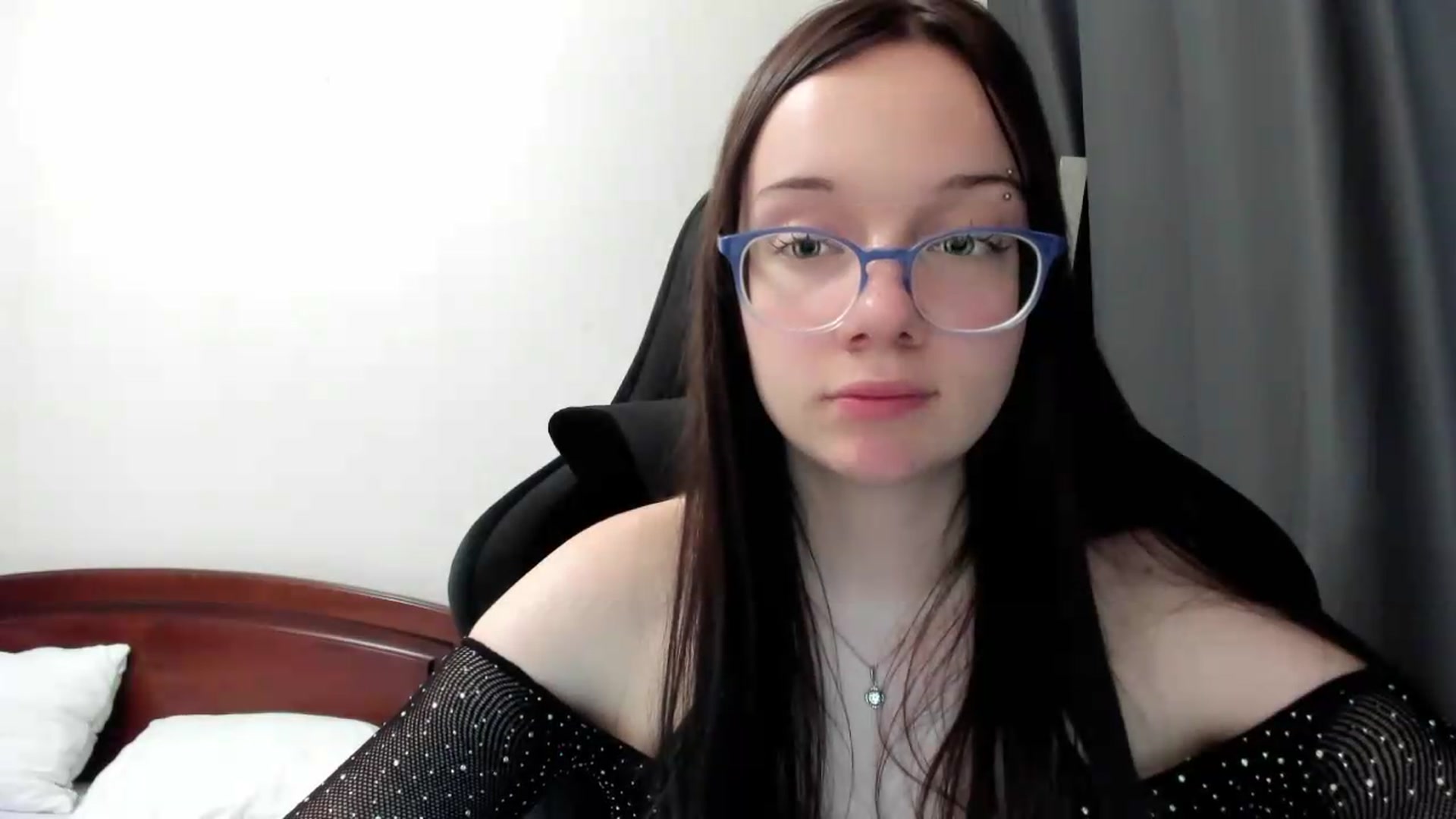 Gallery image thumbnail from Baby_Melania's myfreecams stream on, 07/12/2026, 23:02 image 5 of 20