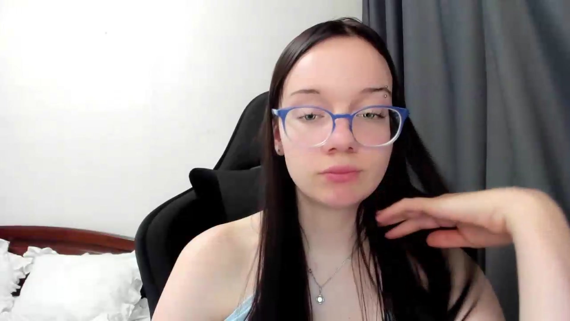 Gallery image thumbnail from Baby_Melania's myfreecams stream on, 07/13/2026, 21:57 image 2 of 20