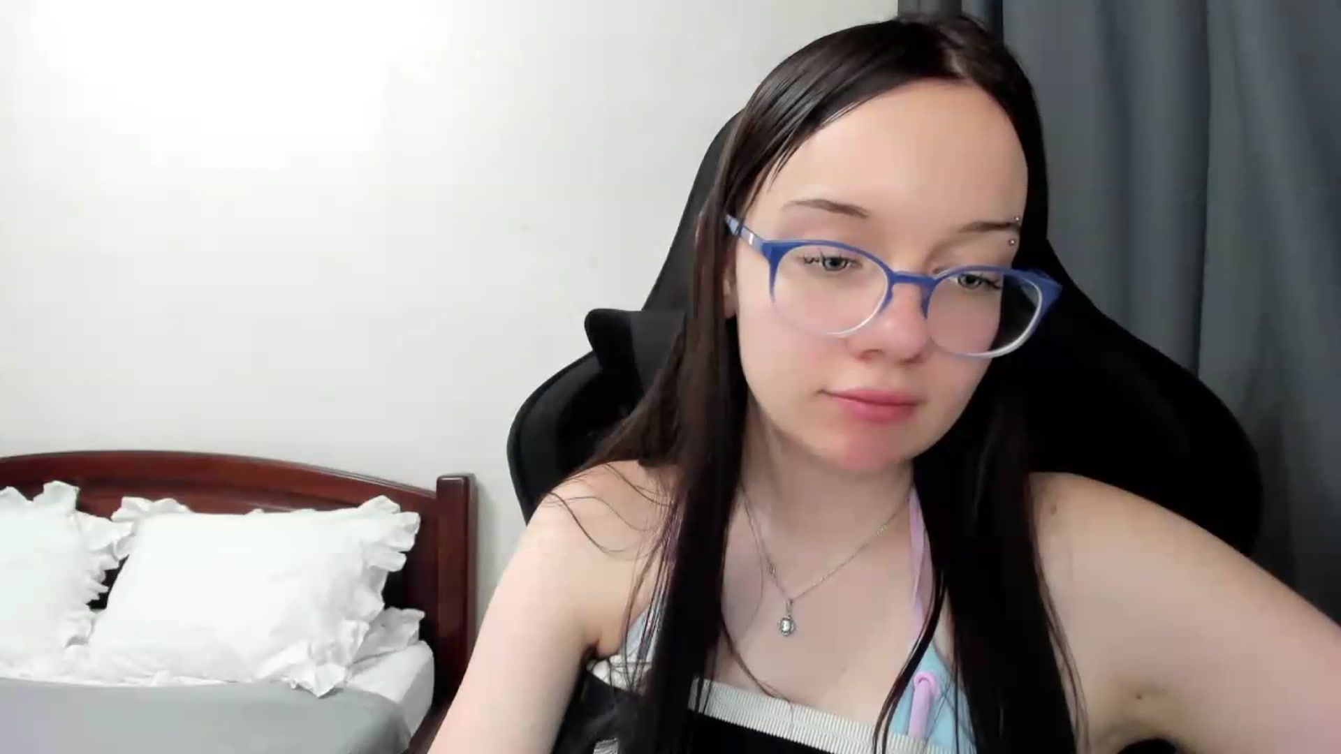 Gallery image thumbnail from Baby_Melania's myfreecams stream on, 07/13/2026, 21:57 image 18 of 20