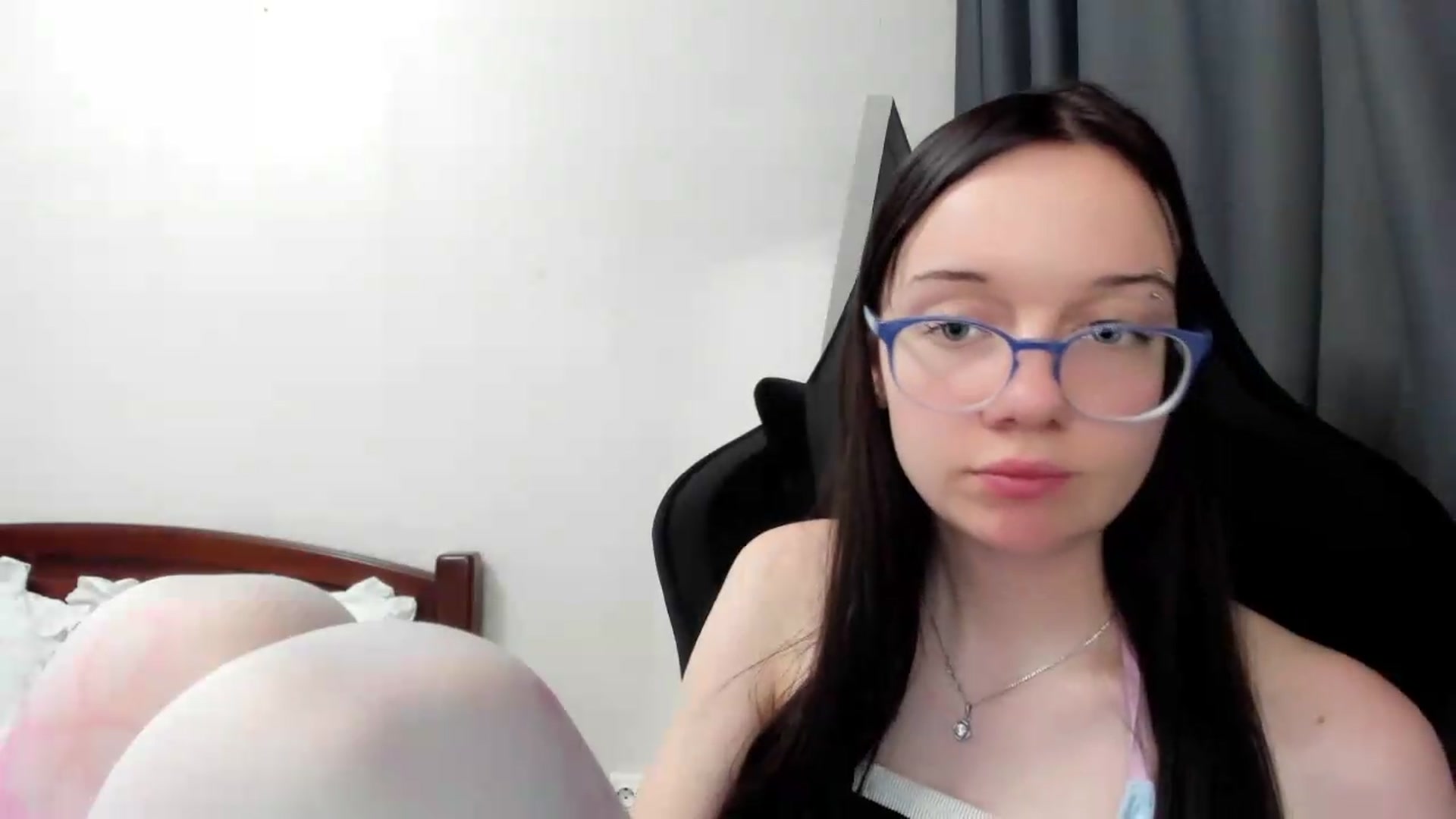 Gallery image thumbnail from Baby_Melania's myfreecams stream on, 07/13/2026, 21:57 image 5 of 20
