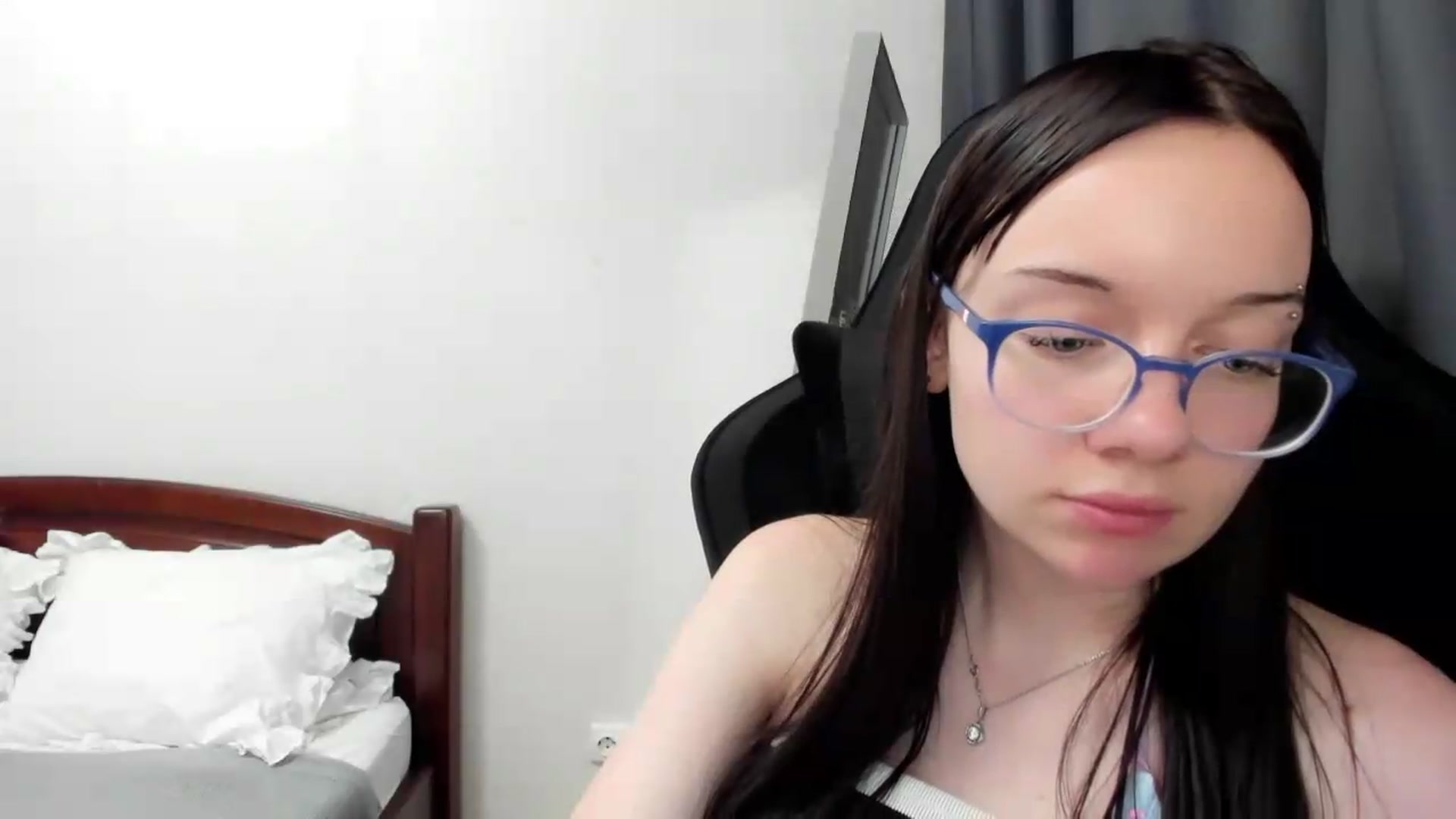 Gallery image thumbnail from Baby_Melania's myfreecams stream on, 07/13/2026, 21:57 image 10 of 20