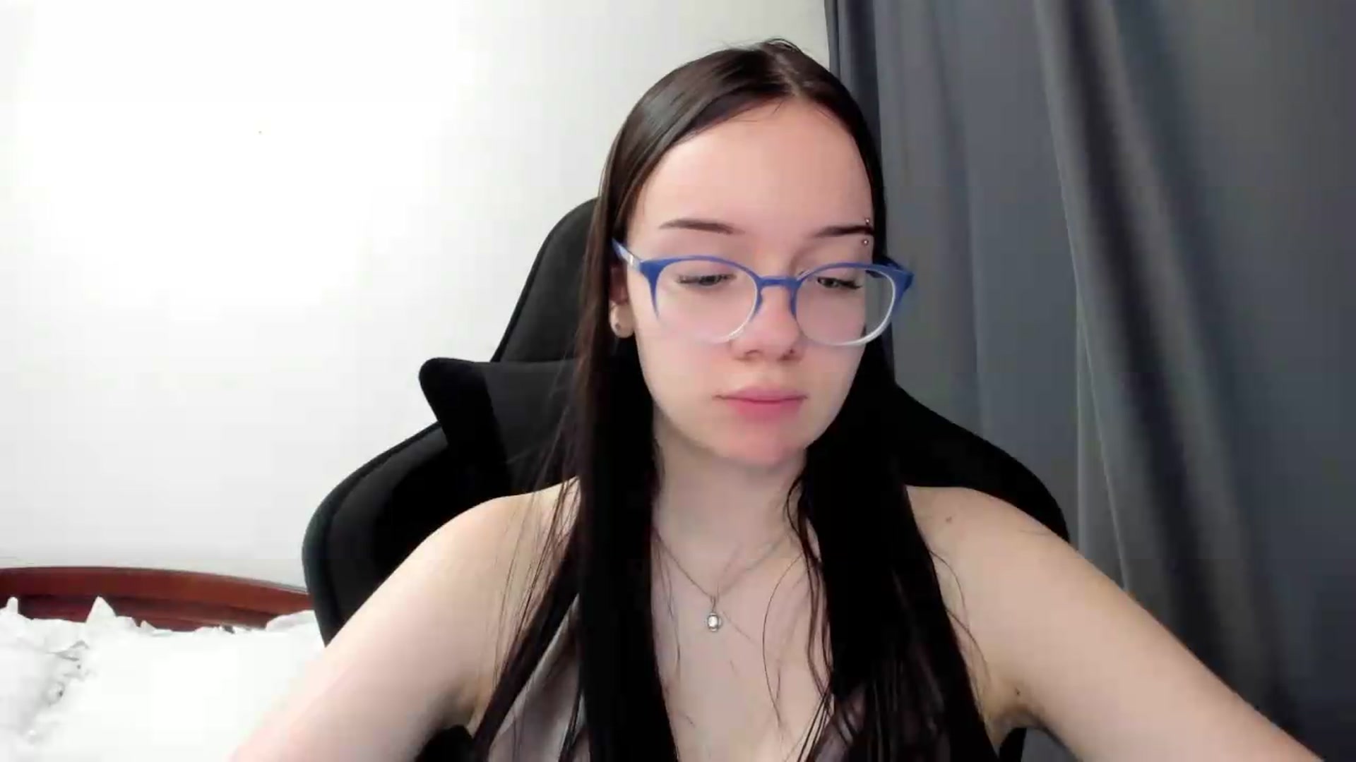 Gallery image thumbnail from Baby_Melania's myfreecams stream on, 07/15/2026, 19:59 image 7 of 20