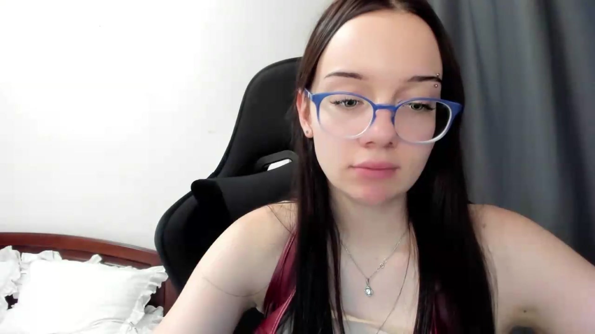 Gallery image thumbnail from Baby_Melania's myfreecams stream on, 07/17/2026, 01:14 image 16 of 20