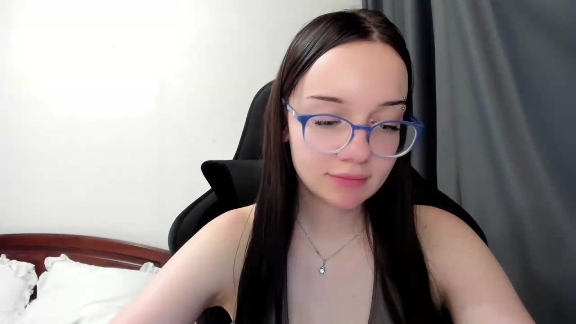 Gallery image thumbnail from Baby_Melania's myfreecams stream on, 07/18/2026, 01:48 image 10 of 20
