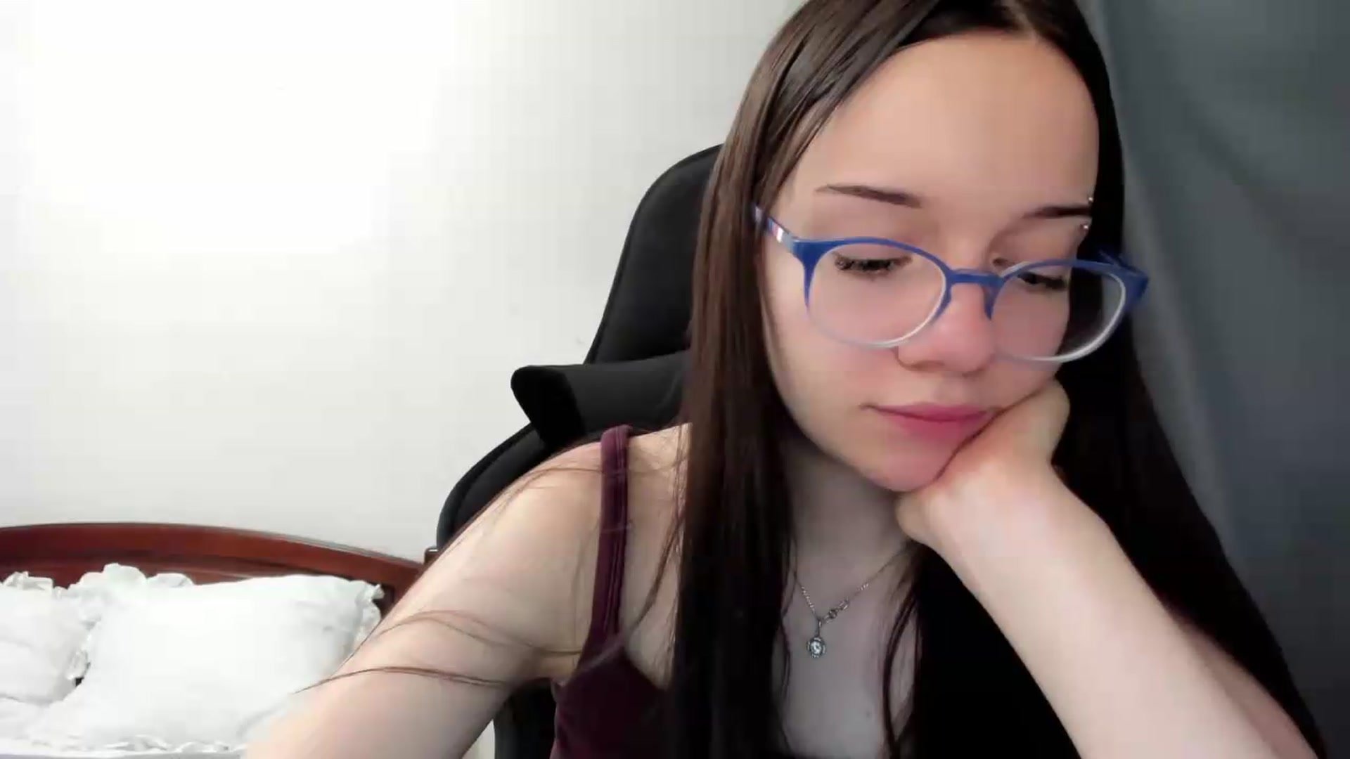 Gallery image thumbnail from Baby_Melania's myfreecams stream on, 07/19/2026, 01:32 image 3 of 20