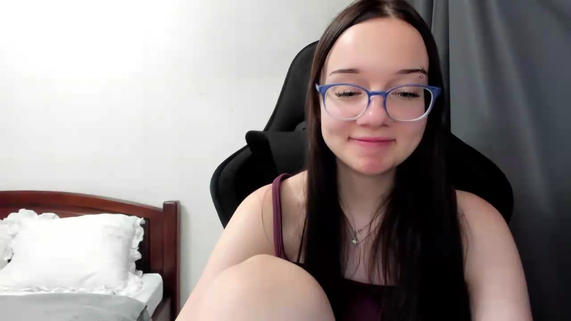 Gallery image thumbnail from Baby_Melania's myfreecams stream on, 07/19/2026, 01:32 image 20 of 20